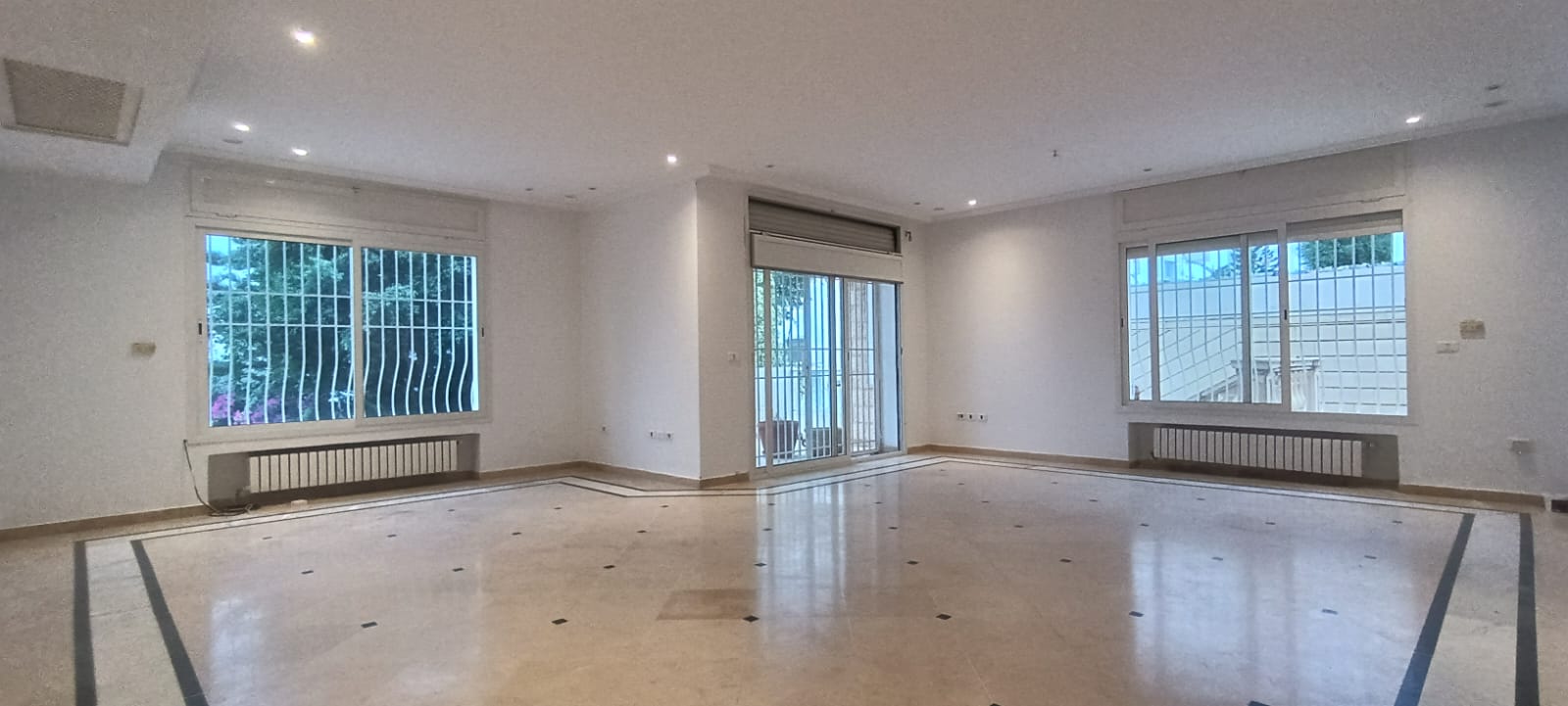 Ariana Ville Cite Ennasr 2 Vente Maisons Coquette villa  cit ennasr 2