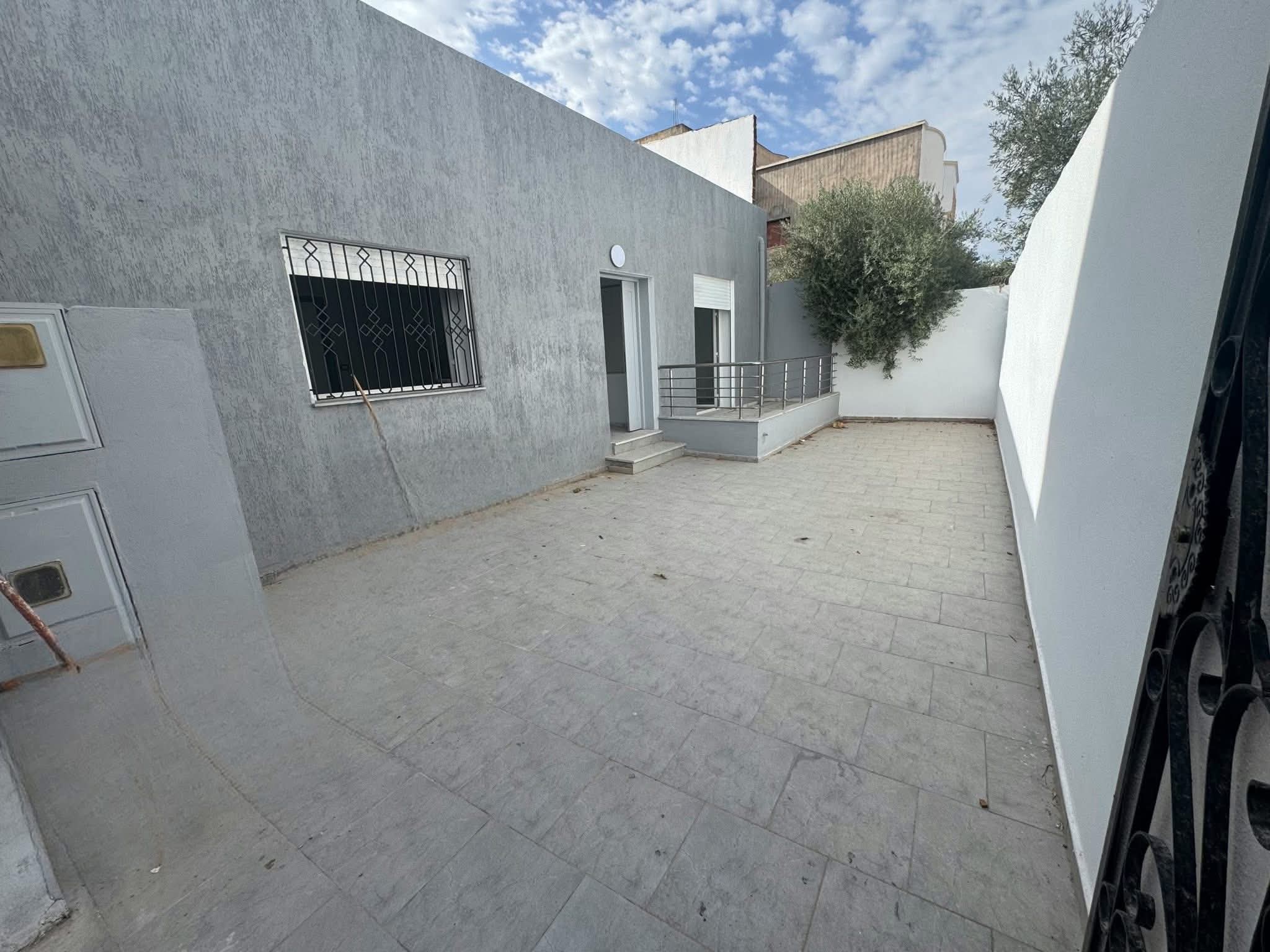 Raoued Cite El Ghazala 1 Vente Appart. 4 pices Villa s3 330 md ghazela