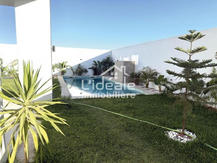 Hammamet Hammamet Vente Maisons Villa rcemment construite  hammamet sud