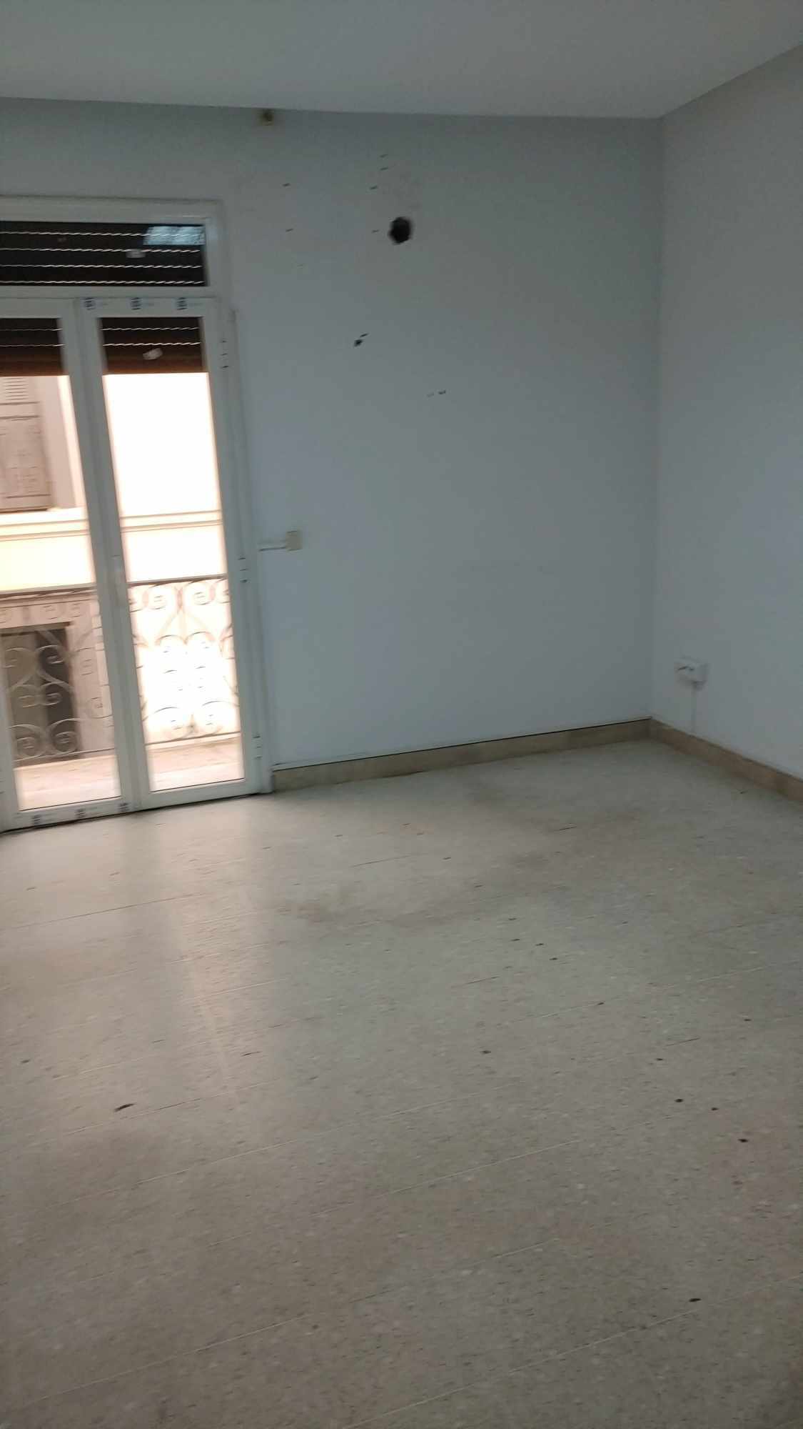 Bab Bhar Habib Thameur Vente Autre Immeuble titr centre ville