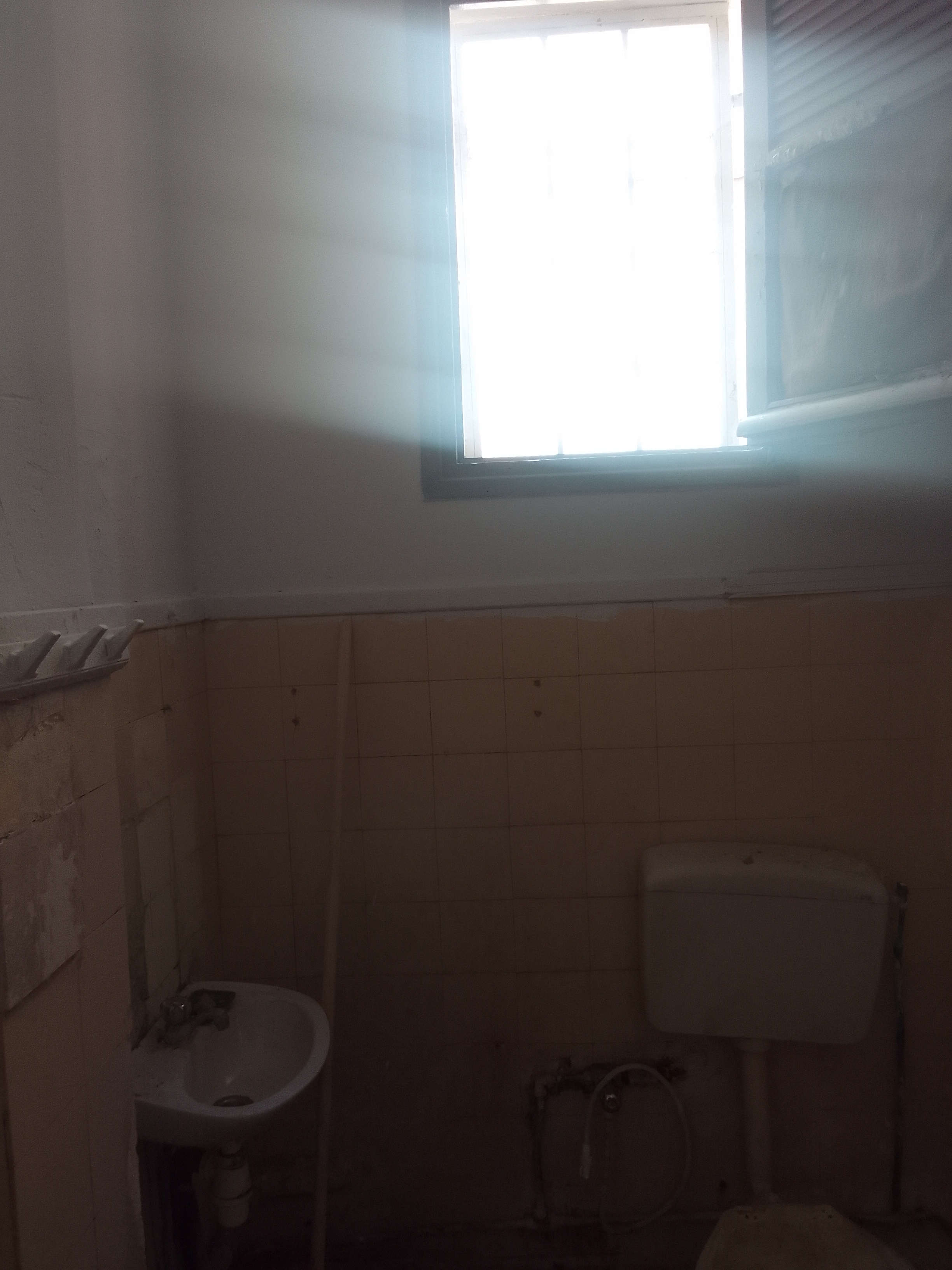 Sfax Ville Sfax Vente Appart. 1 pice Petit appartement au centre ville au 100 metres