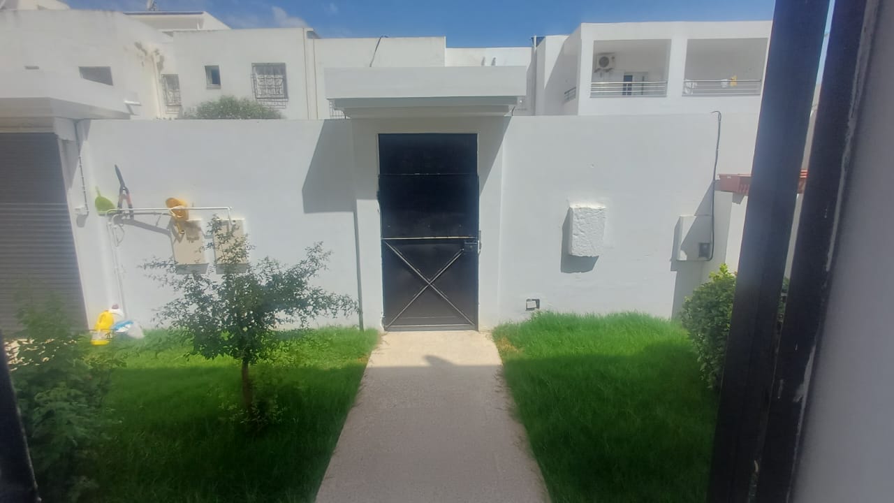 Ariana Ville Cite Jaafar Vente Duplex Duplex s plus4