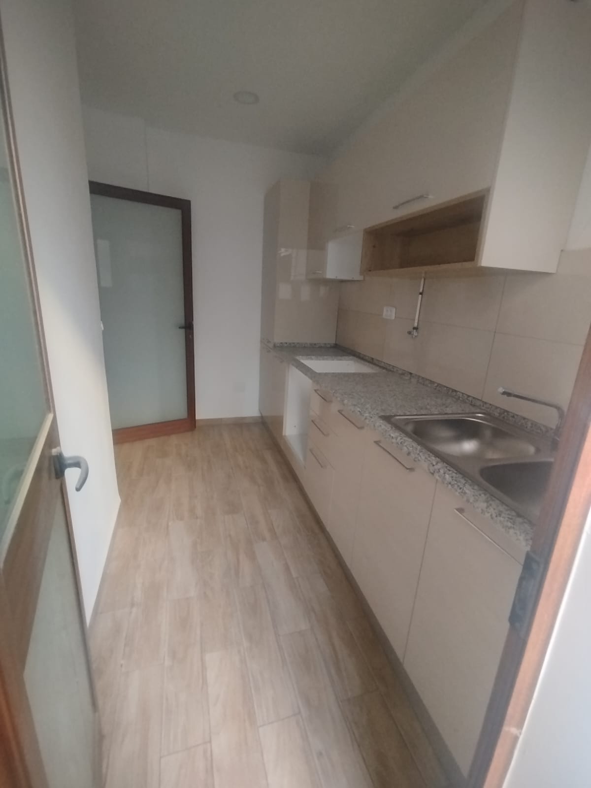 Hammam Chatt Borj Cedria Vente Appart. 2 pices En face aziza