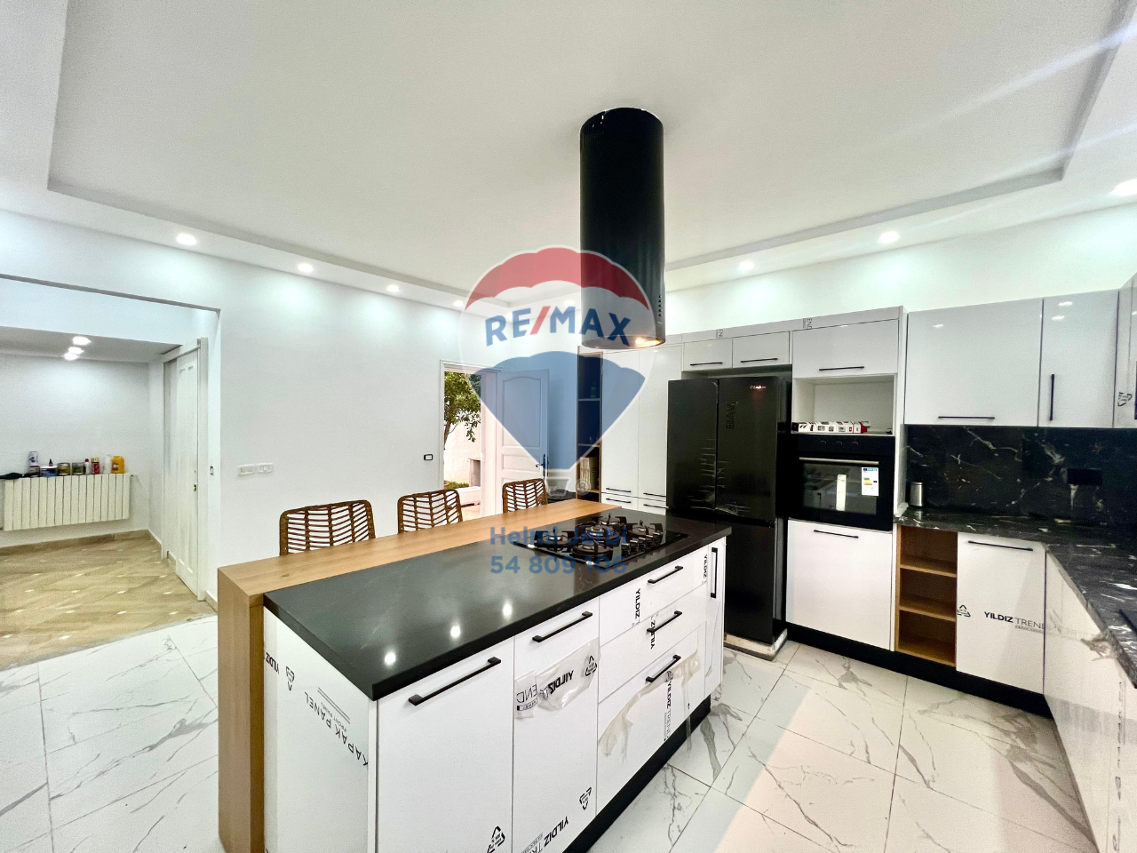 La Marsa Cite Erriadh Vente Maisons Villa retap  neuf marsa riiadh