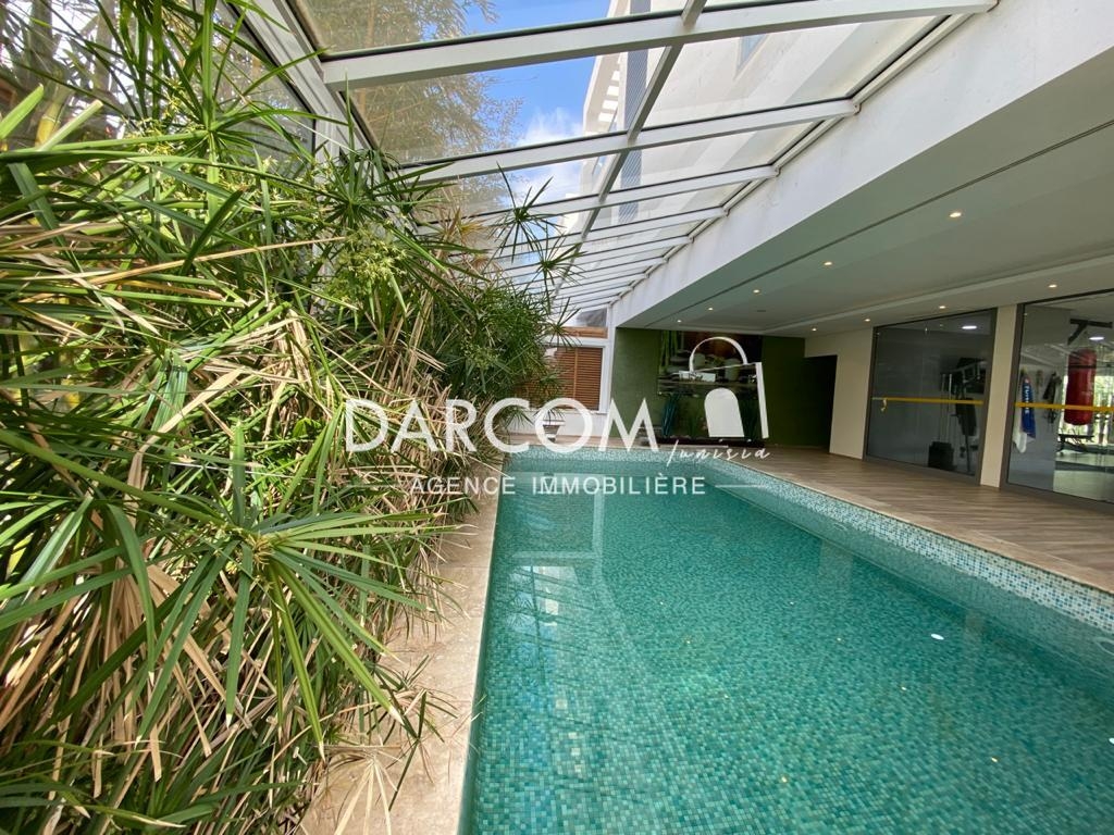 La Soukra La Soukra Vente Appart. 4 pices S3 spacieux 214m la soukra