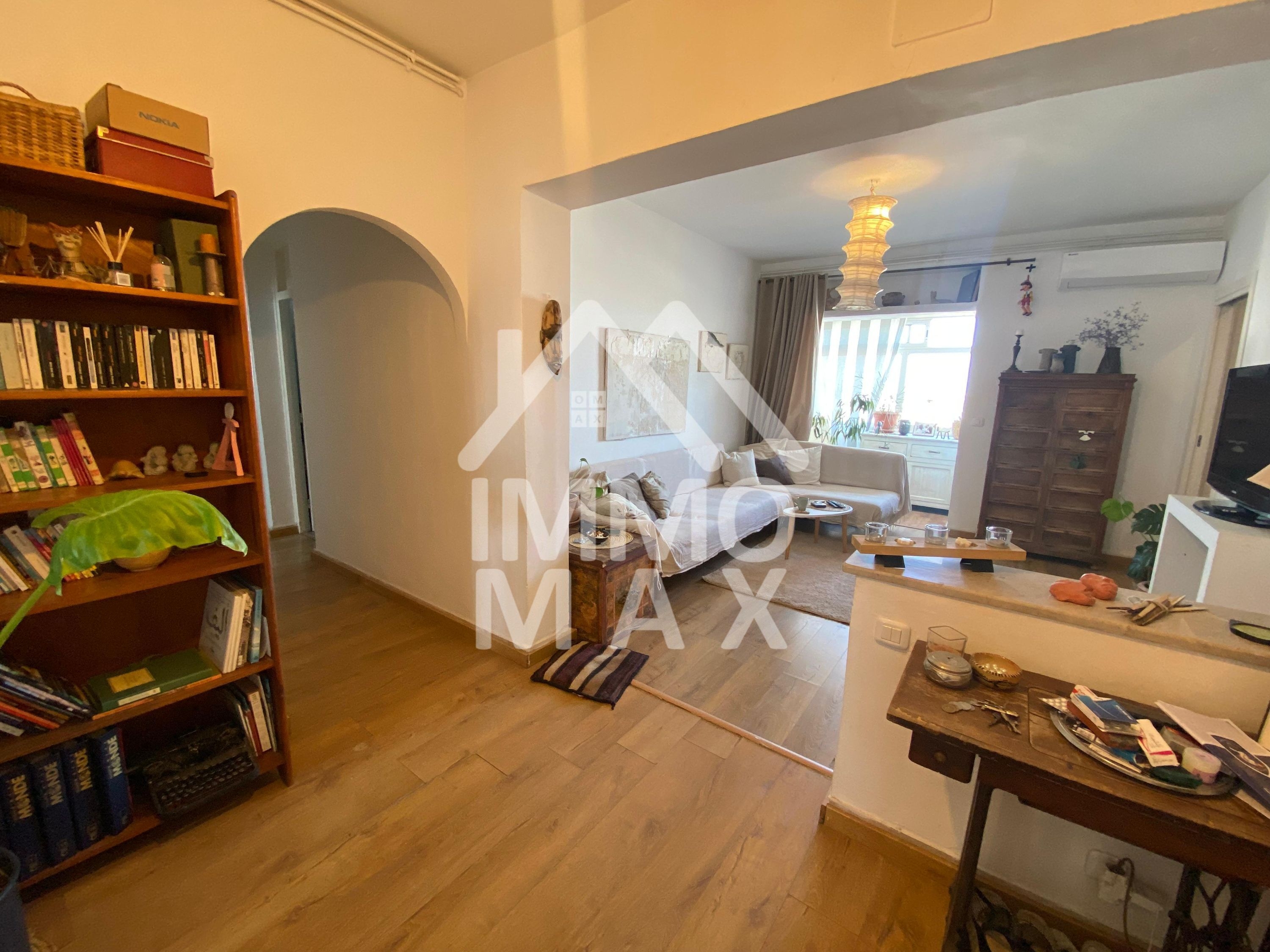 Ariana Ville El Menzah 6 Vente Appart. 4 pices Appartement  menzah 6 330 000 dt