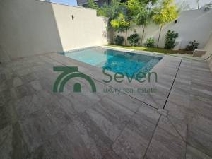 La Soukra Chotrana 1 Vente Maisons Un triplex en  s3 avec piscine   la ref275a