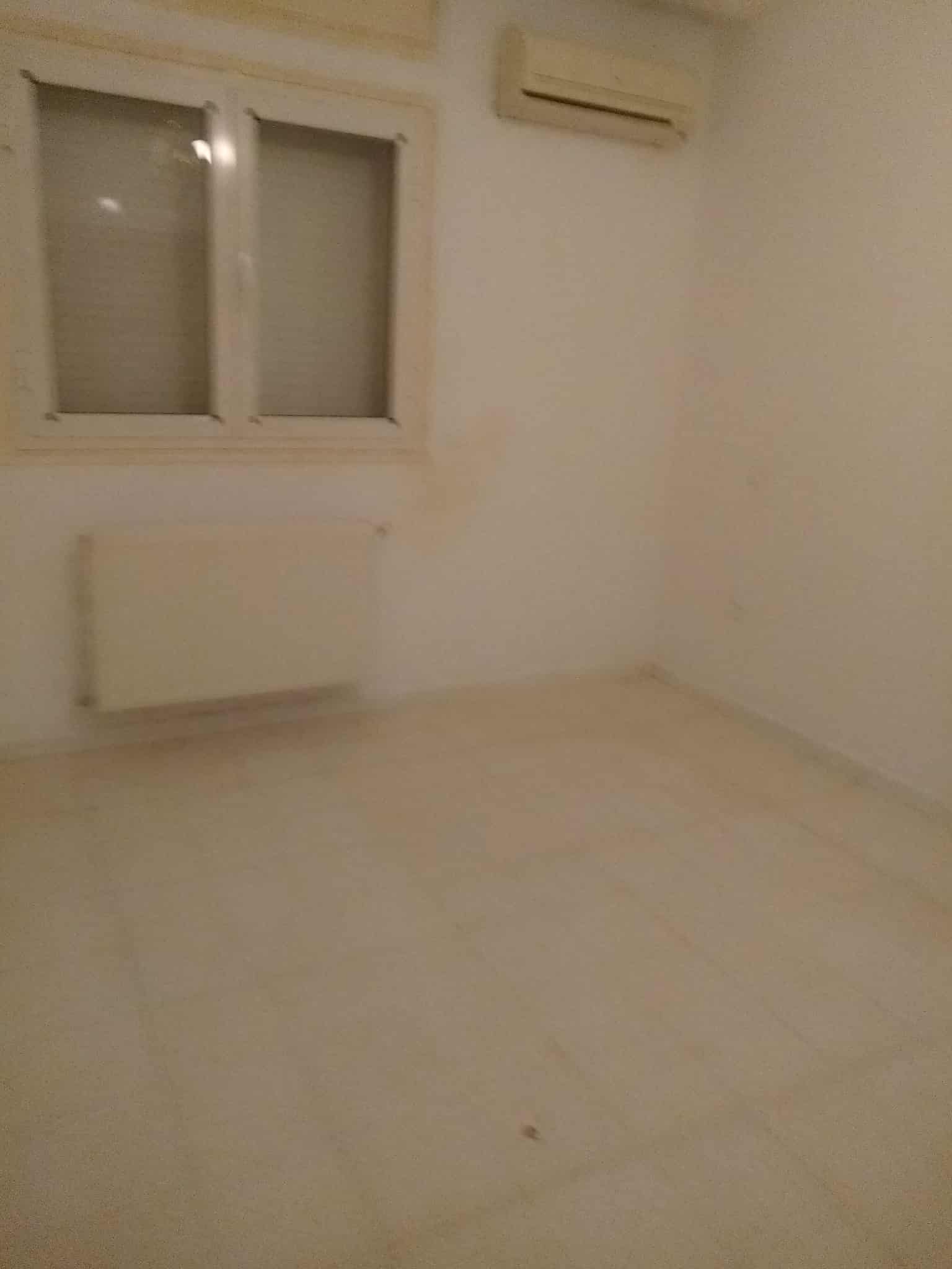 Bou Mhel El Bassatine Cite El Bassatine Ancien Vente Appart. 3 pices Appartement au 1er tage