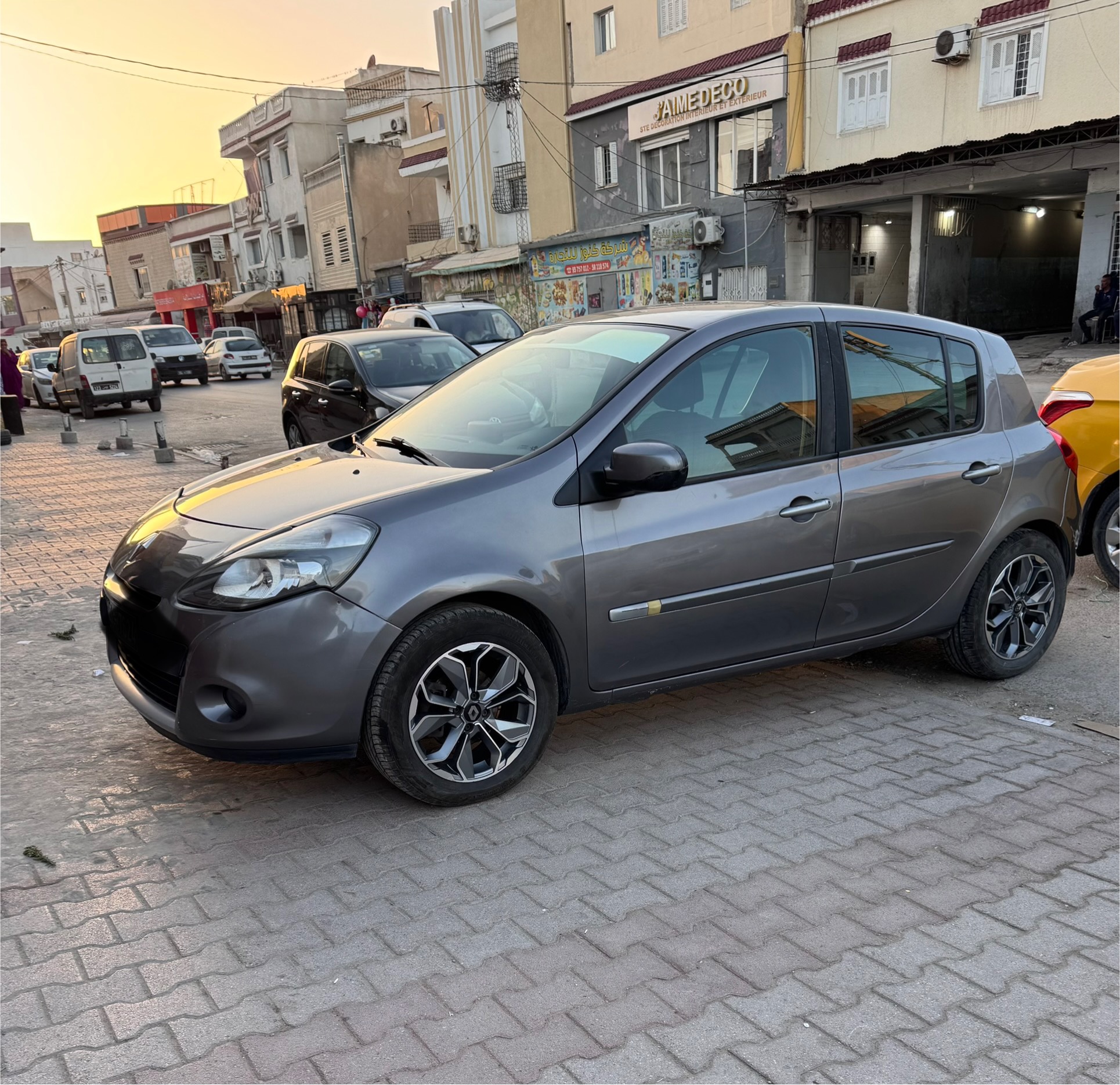 El Hrairia Ezzahrouni Renault Clio Clio 3 tomtom dci 4cv phase 2
