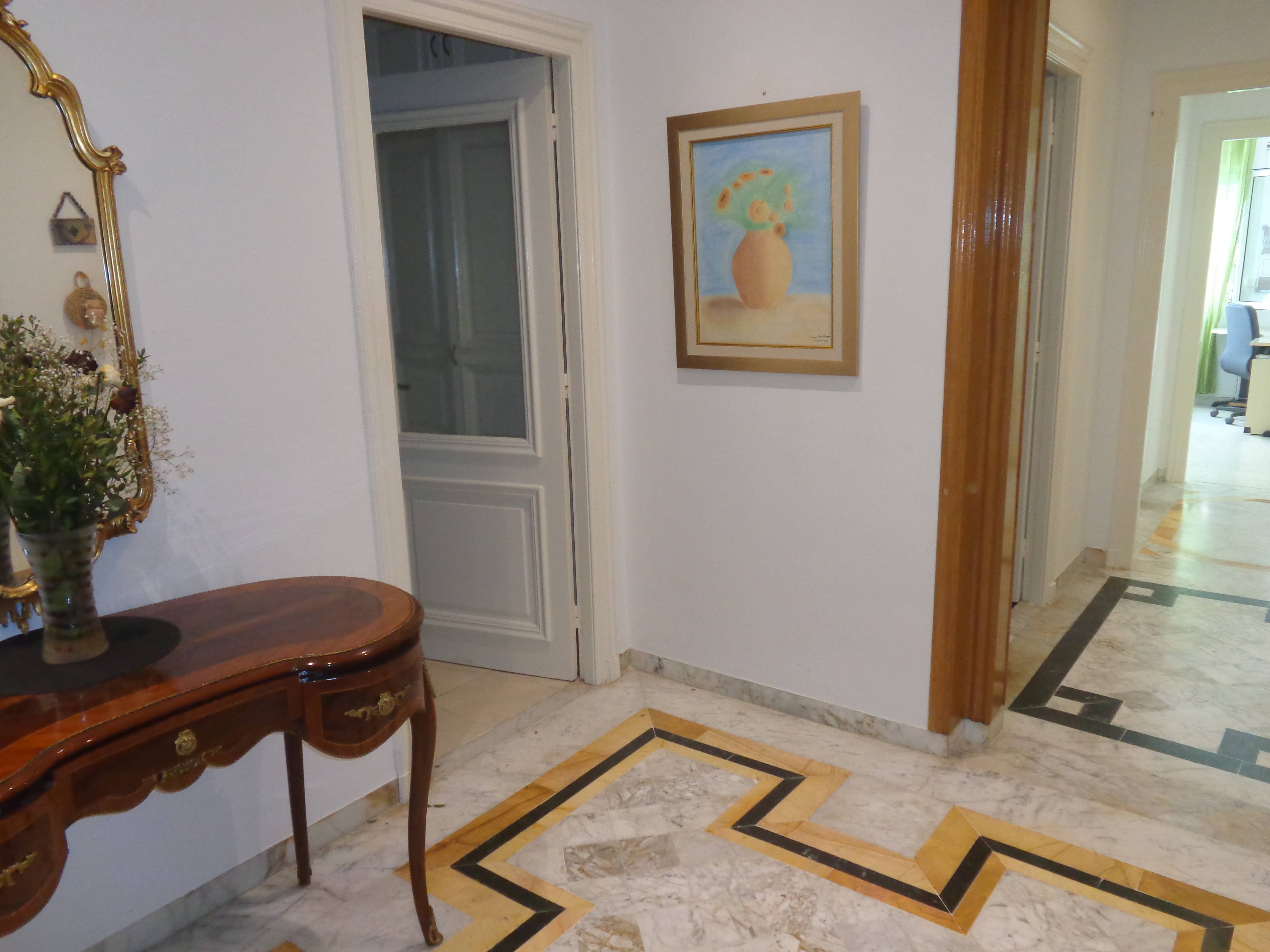 Ariana Ville Cite Ennasr 2 Vente Appart. 5 pices+ Dir propritair s3 pp cellier et bureau