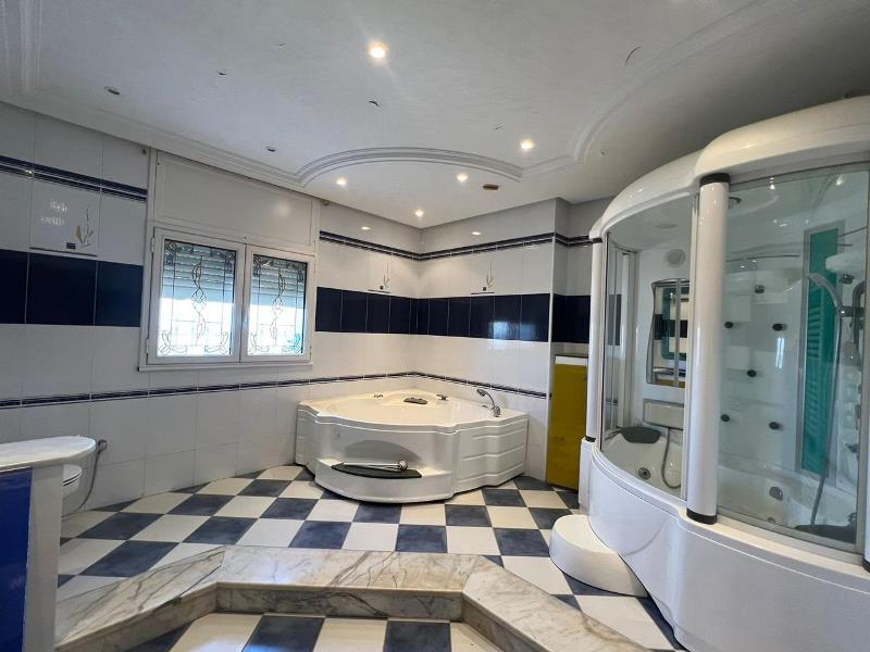 Nabeul Cite El Mahrsi 1 Vente Maisons V482 villa royale villa sidi mahersi