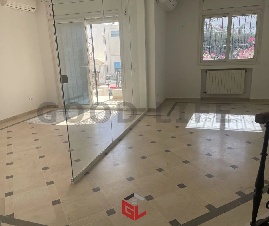 La Marsa Berge Du Lac Vente Duplex Triplex de 200 m2 au lac 1