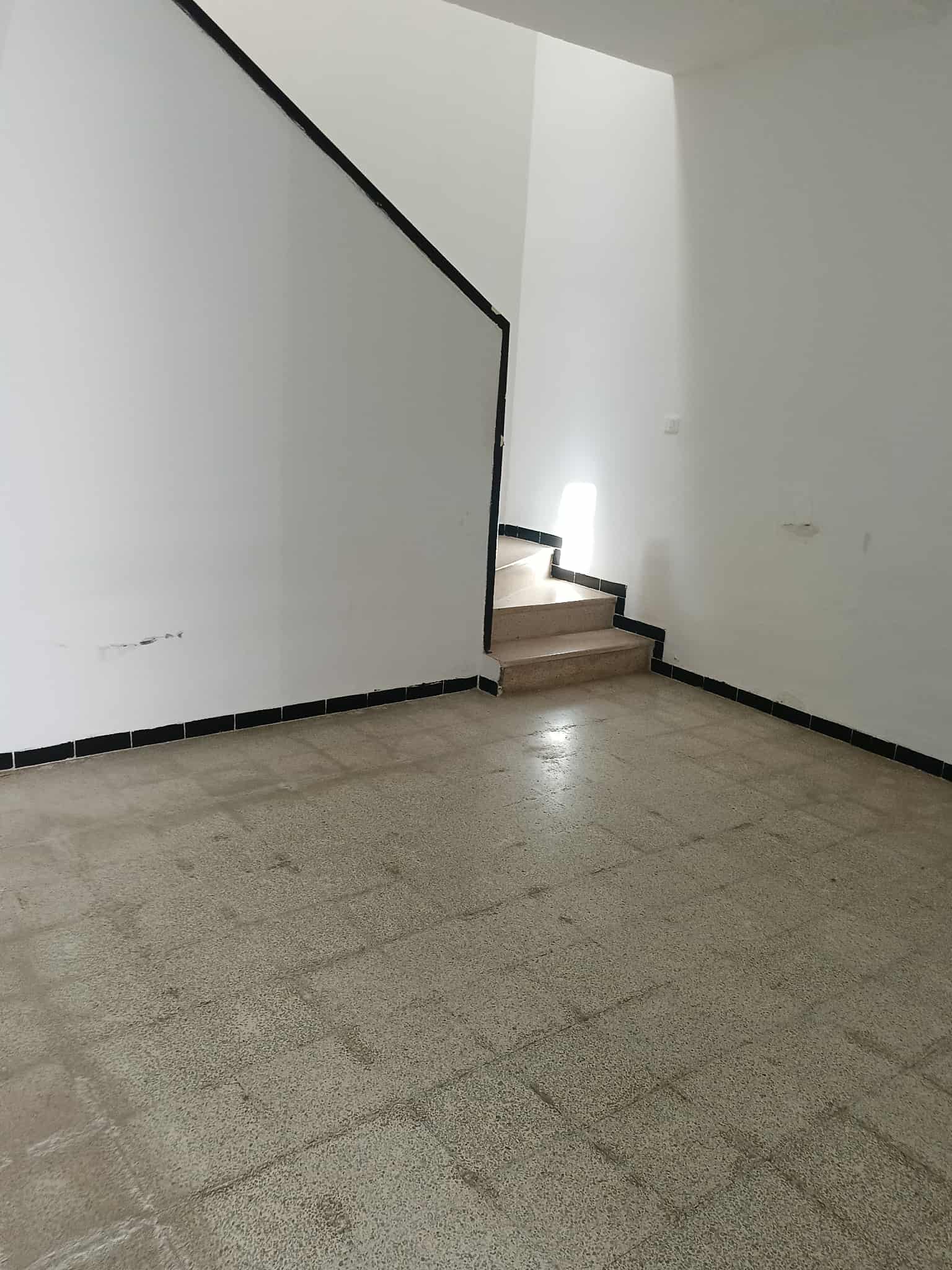 Ettahrir Cite Ettahrir Sup. Vente Duplex Un spacieux duplex