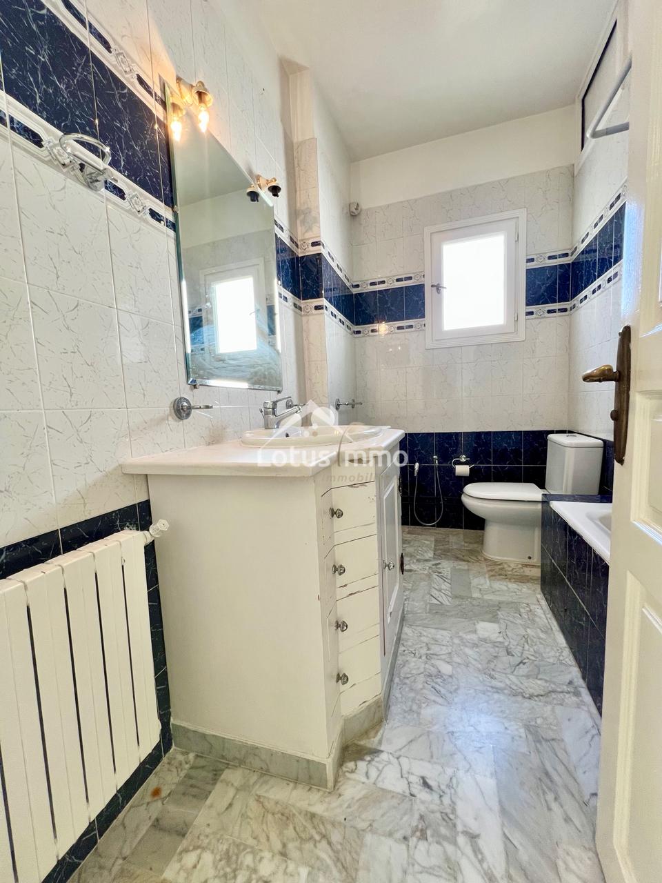 Ariana Ville Cite Ennasr 1 Vente Appart. 5 pices+ Appartement s4  ennasr 1