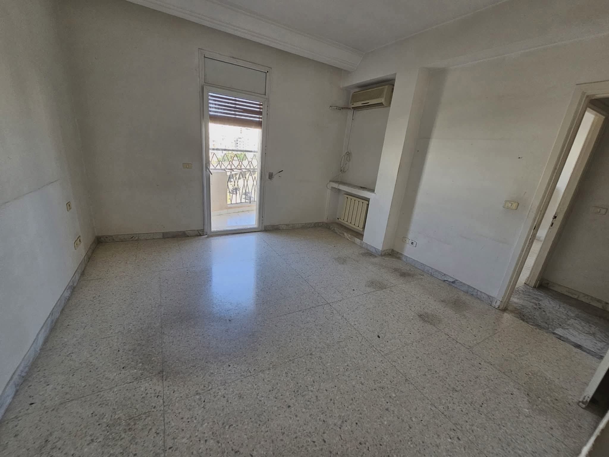 Ariana Ville El Menzah 7 Vente Appart. 4 pices S3 400 md menzah 7bis