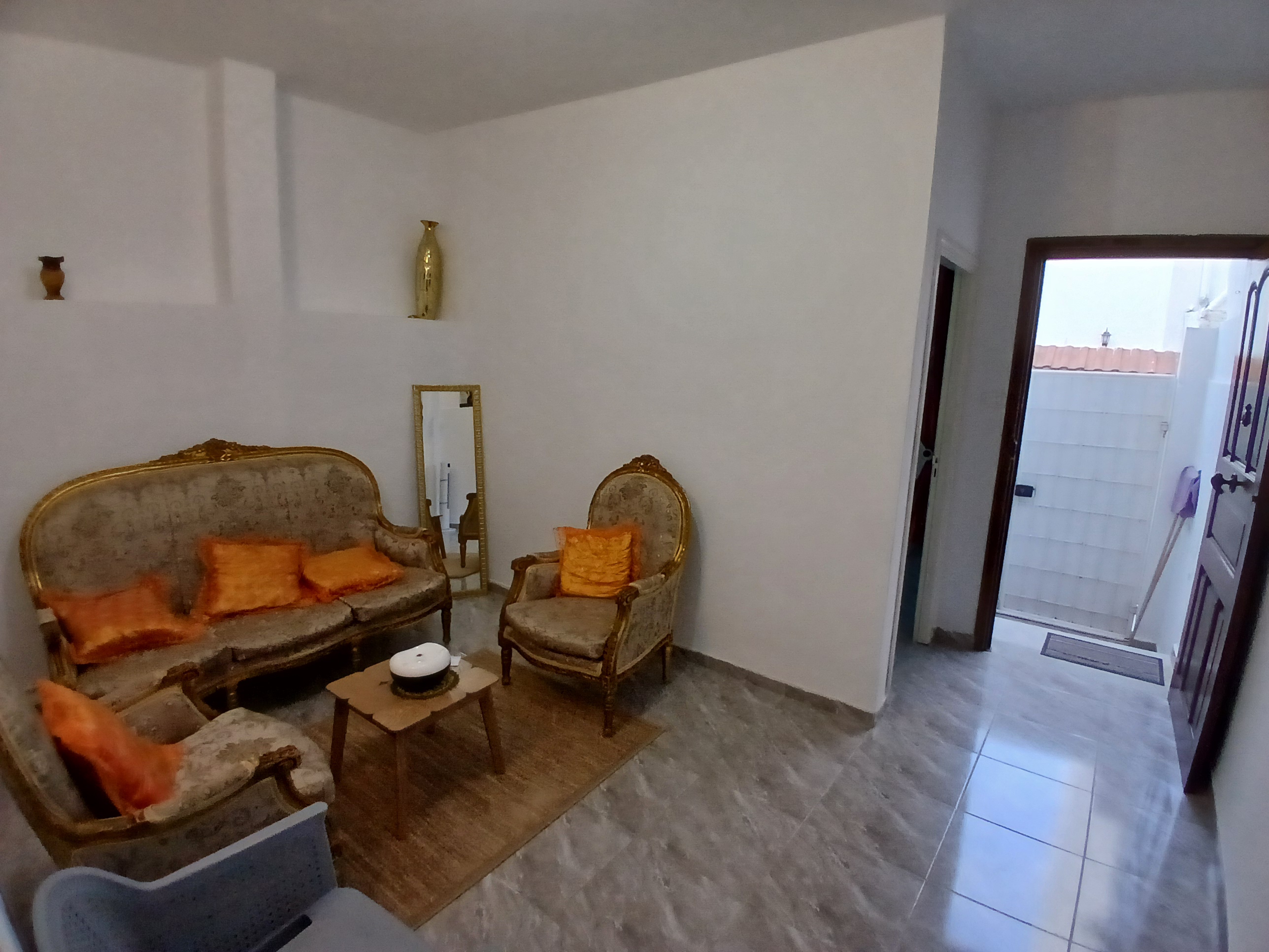 Cite El Khadra&nbsp;Cite El Khadra&nbsp;Vente&nbsp;Appart. 2 pi�ces&nbsp;Petite maison