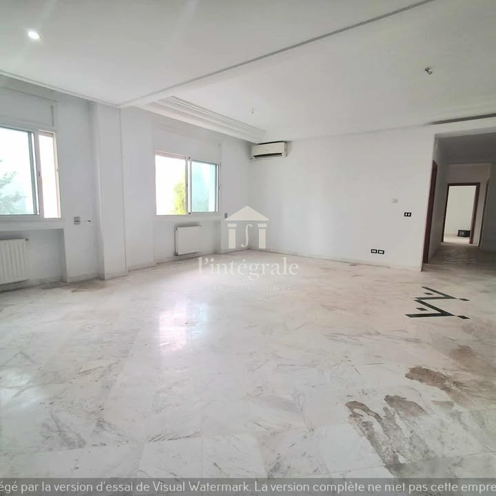 Ariana Ville Cite Ennasr 2 Vente Appart. 3 pices S2 avec place de parking sous sol