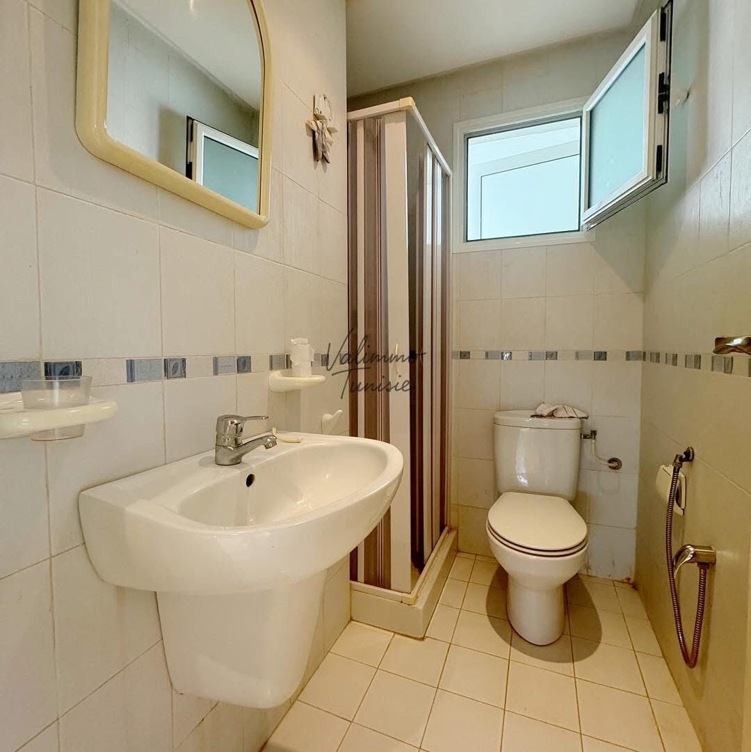 Mnihla Jardins d'el Menzah Vente Appart. 5 pices+ Appartement s4  jardin d'el menzah