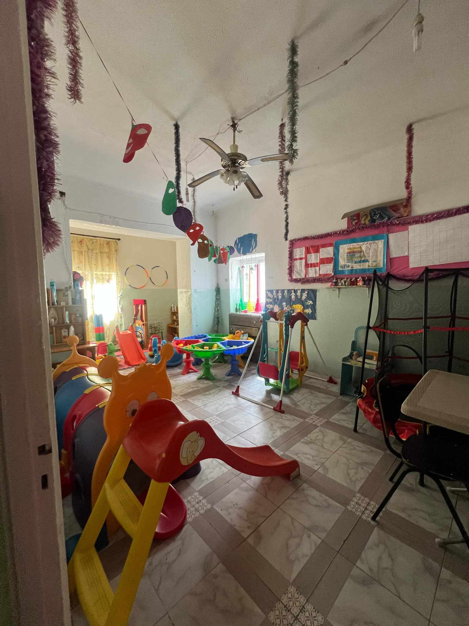 Megrine&nbsp;Sidi Rezig&nbsp;Vente&nbsp;Maisons&nbsp;Vend villa 2 �tages s�par�