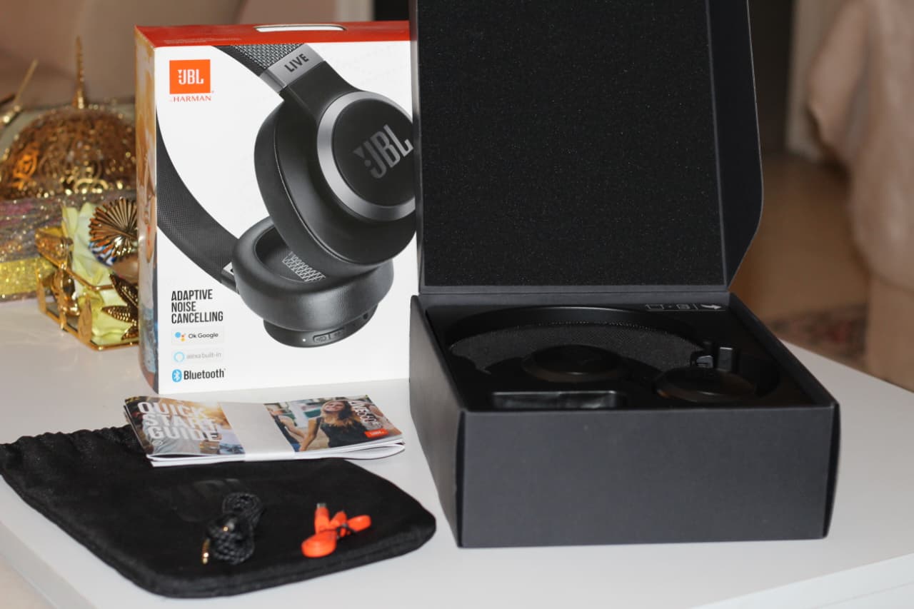 El Mourouj&nbsp;Cite El Bassatine&nbsp;Tuner&nbsp;Autre&nbsp;Casque jbl live 660nc