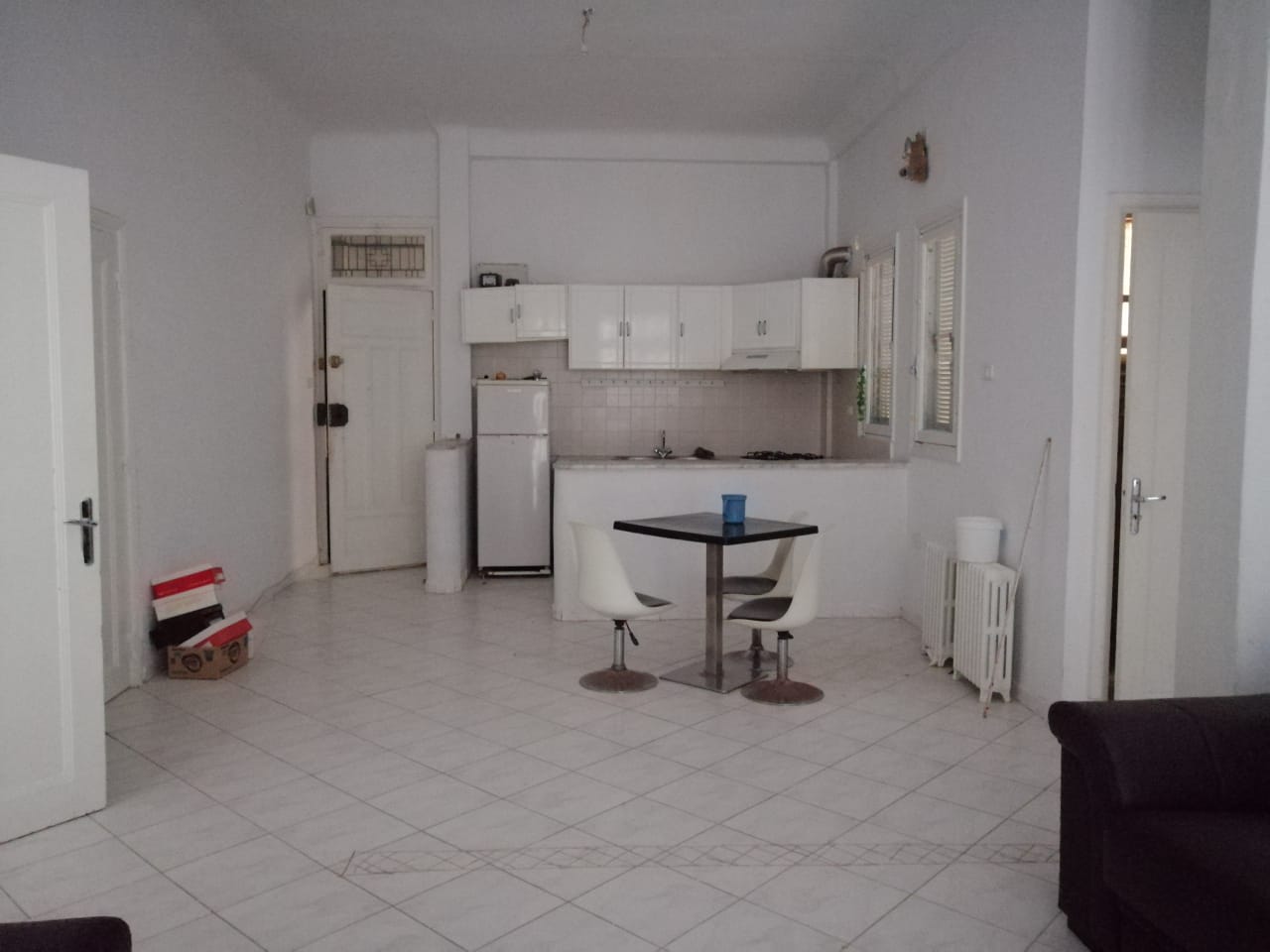 El Menzah Tunis Belvedere Vente Appart. 3 pices Appart salon plus 2 chambres au 1er tage