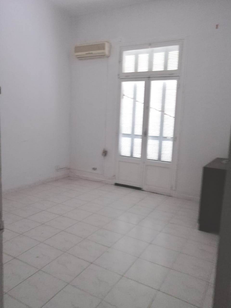 El Menzah Tunis Belvedere Vente Appart. 3 pices Appart salon plus 2 chambres au 1er tage