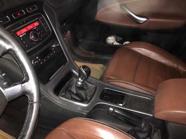 Ariana Ville Ariana Ford Mondeo Voiture tres propre