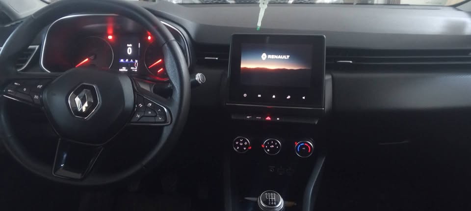 Hammamet&nbsp;Bir Bouregba&nbsp;Renault&nbsp;Clio&nbsp;Clio 5 import� a ne pas ratez