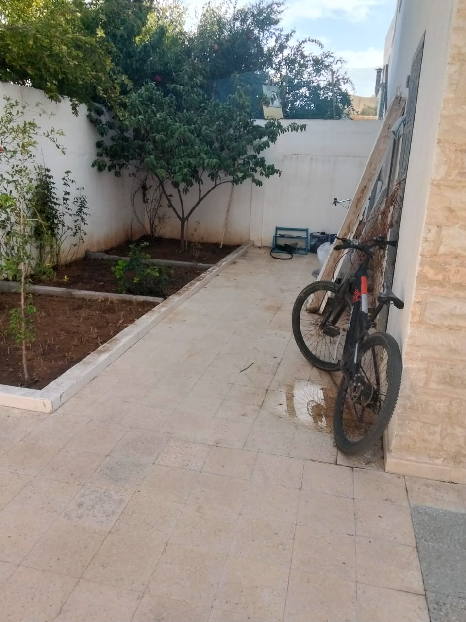 Hammam Chatt&nbsp;Borj Cedria&nbsp;Vente&nbsp;Duplex&nbsp;Villa pr�s de mg