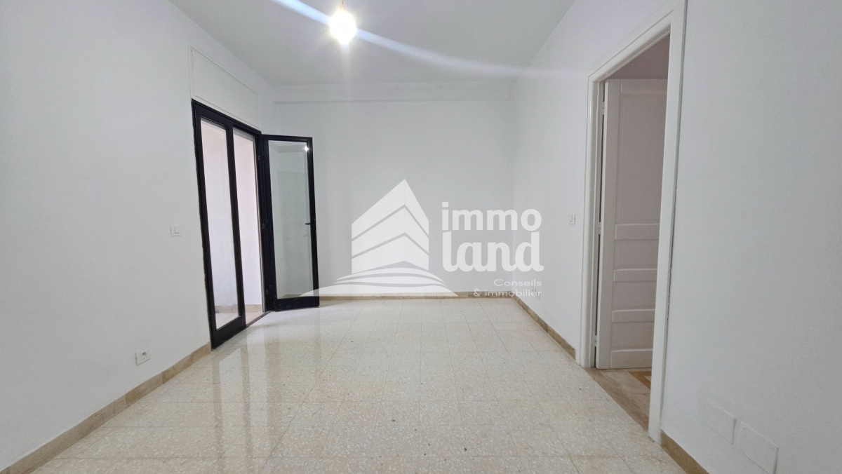 La Marsa&nbsp;El Aouina&nbsp;Vente&nbsp;Duplex&nbsp;Duplex avec entr�e ind�pendante � l'aouina
