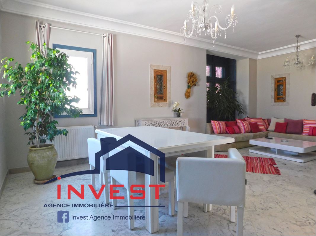 La Marsa Gammart Vente Duplex Duplex s2 vue mer au golden tulip gammarth