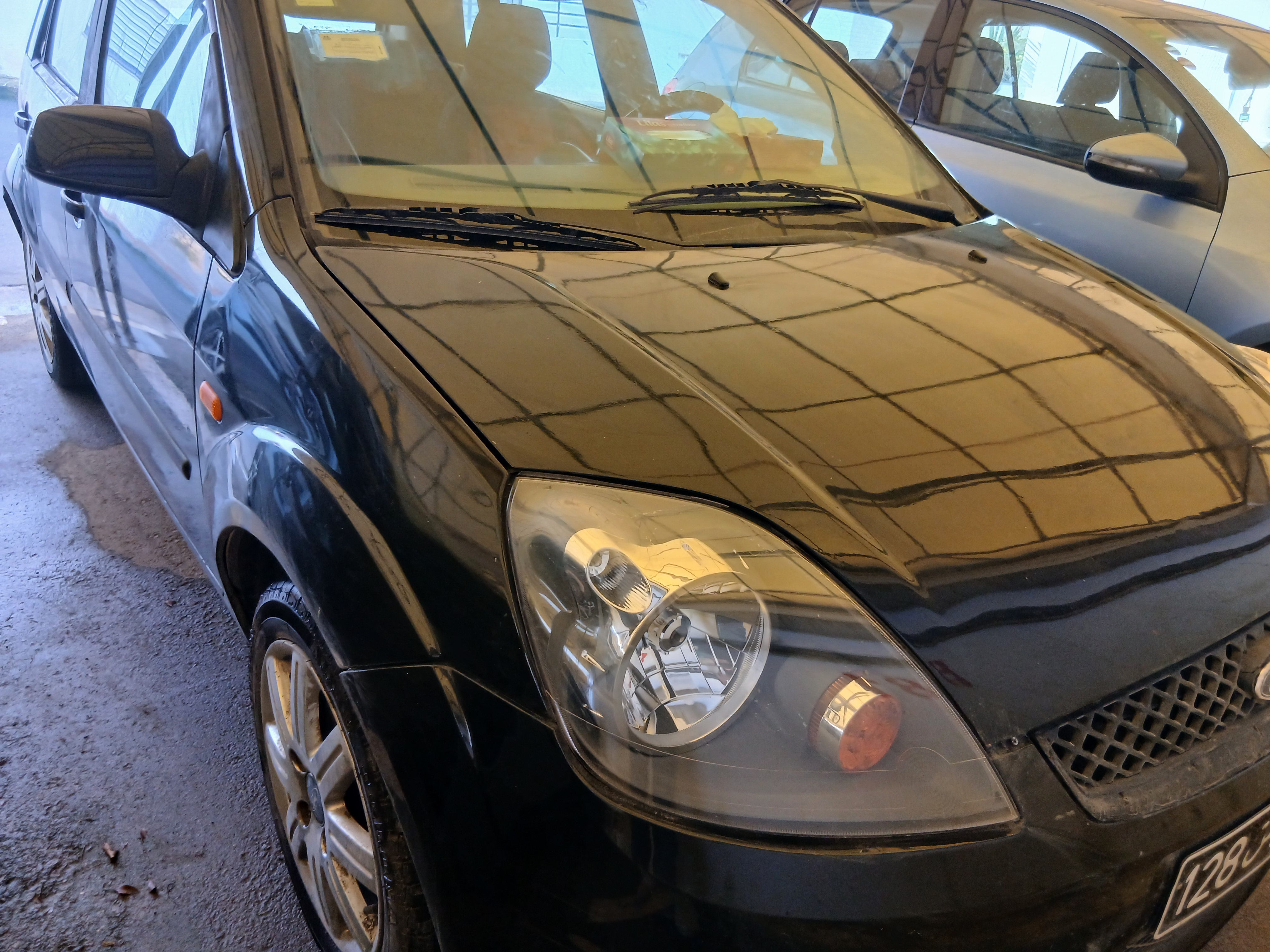 Ettahrir Cite Du Jardin Ford Fiesta Fiesta ghia en trs bon tat