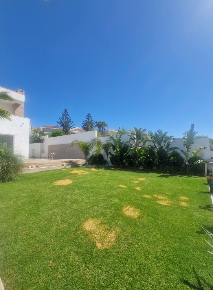 Ariana Ville&nbsp;Riadh Landlous&nbsp;Vente&nbsp;Maisons&nbsp;Villa tr�s haut standing jabes sidi thabet