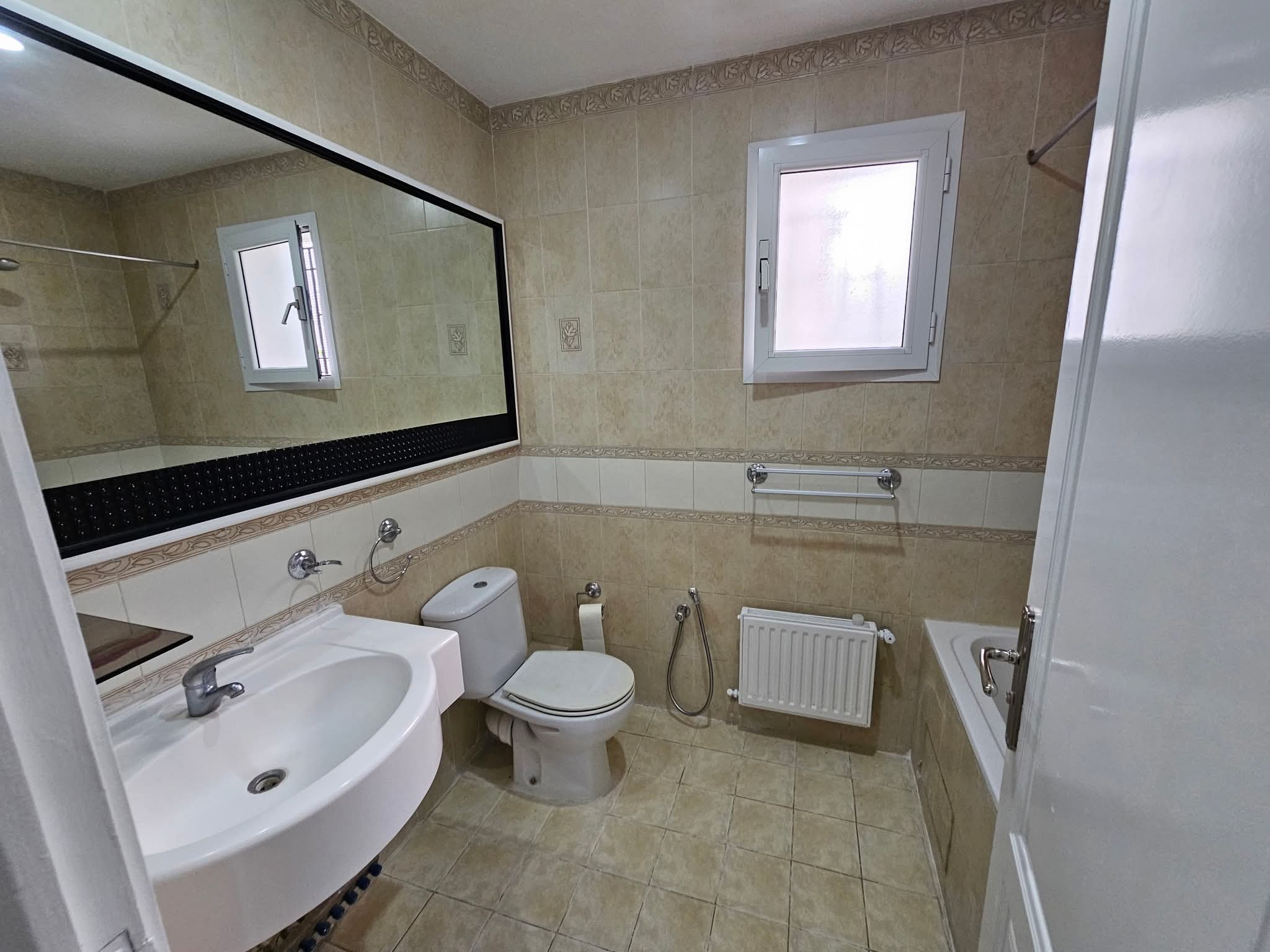 Ariana Ville&nbsp;Riadh Landlous&nbsp;Vente&nbsp;Appart. 4 pi�ces&nbsp;S3 405 md riadh andalous