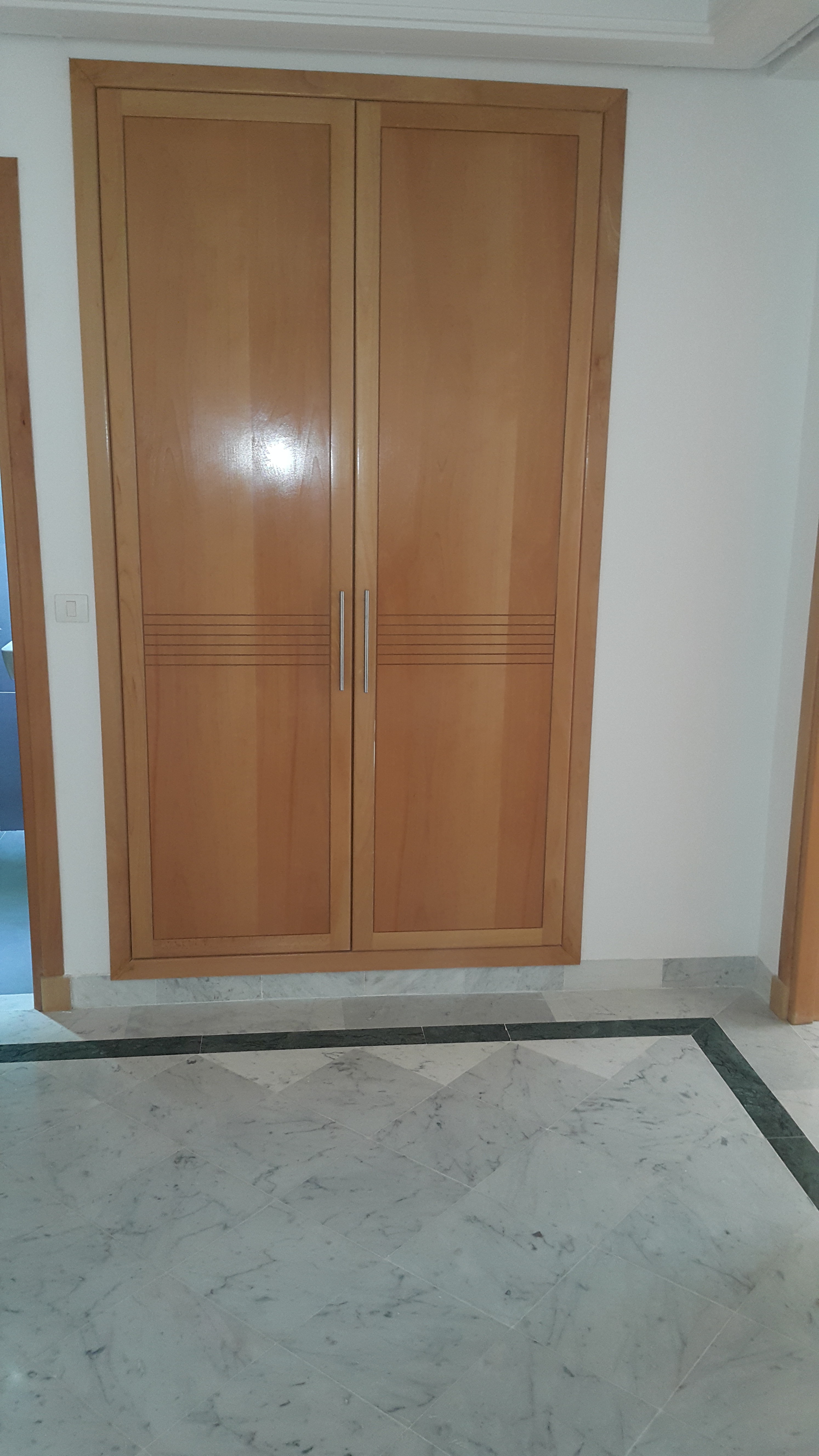 Ariana Ville Cite Ennasr 2 Vente Appart. 2 pices Excellente occasion