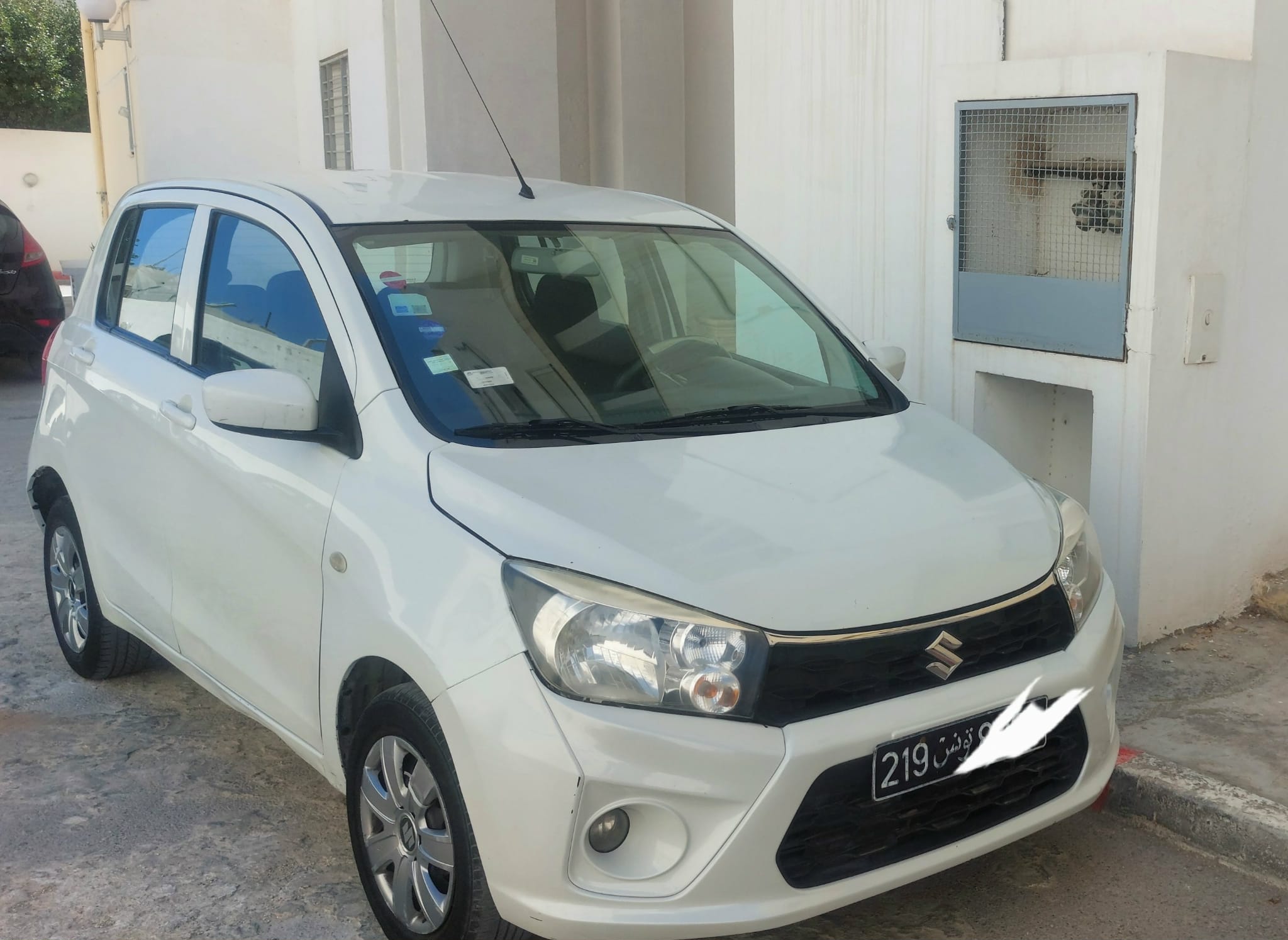 Raoued&nbsp;Cite El Ghazala 2&nbsp;Suzuki&nbsp;Autre Mod�le&nbsp;Voiture suzuki celerio