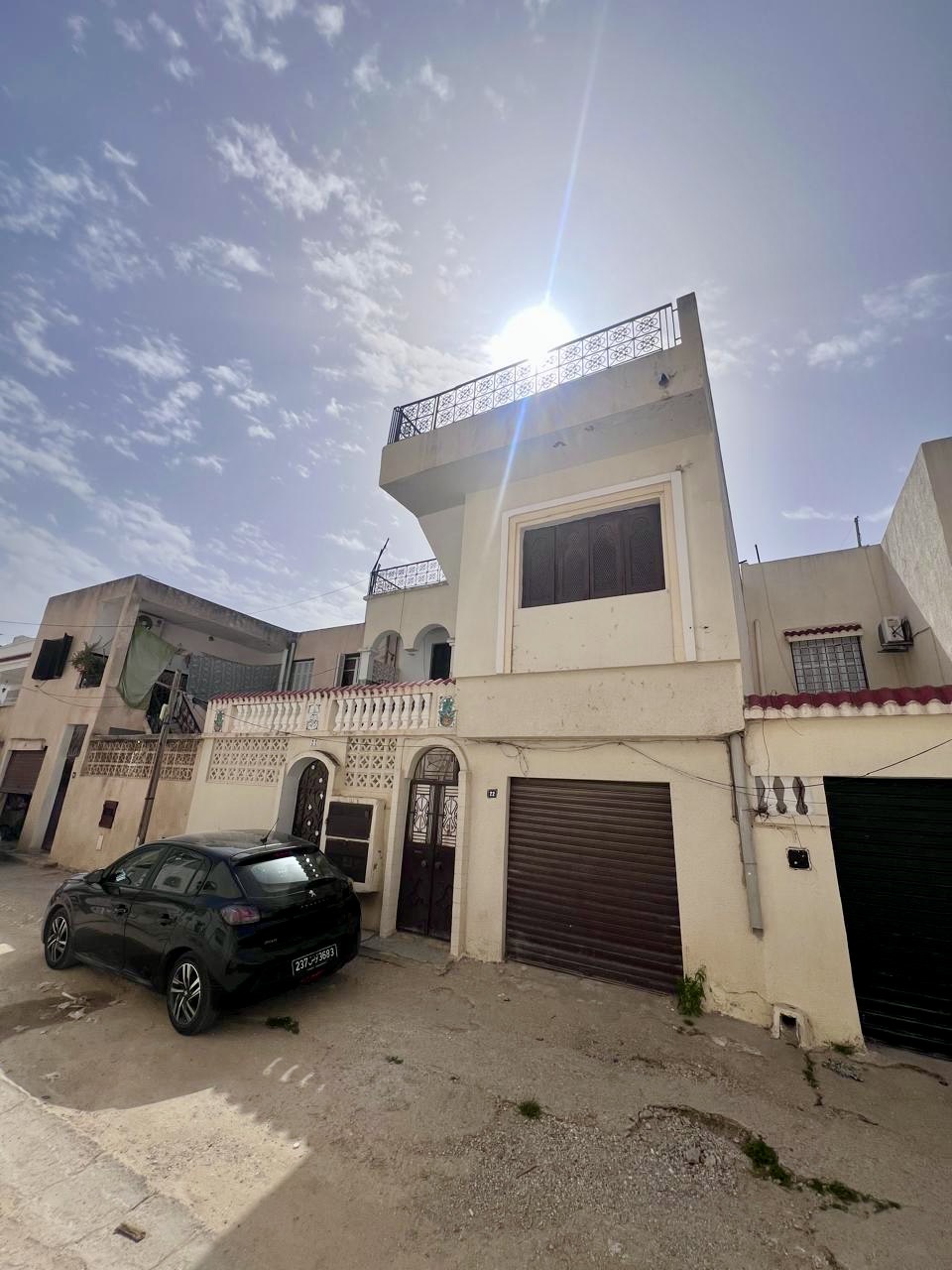 El Ouerdia&nbsp;El Ouerdia&nbsp;Vente&nbsp;Maisons&nbsp;Maison divis�e en deux �tages ind�pendants