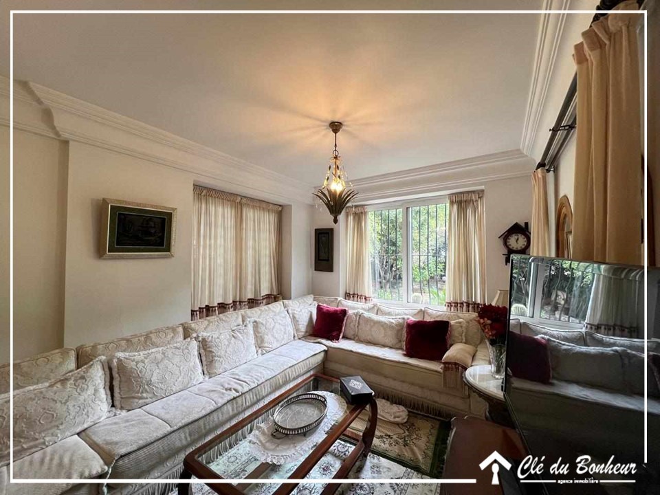 El Omrane&nbsp;Cite Militaire&nbsp;Vente&nbsp;Maisons&nbsp;Villa de deux �tages ind�pendants � france ville