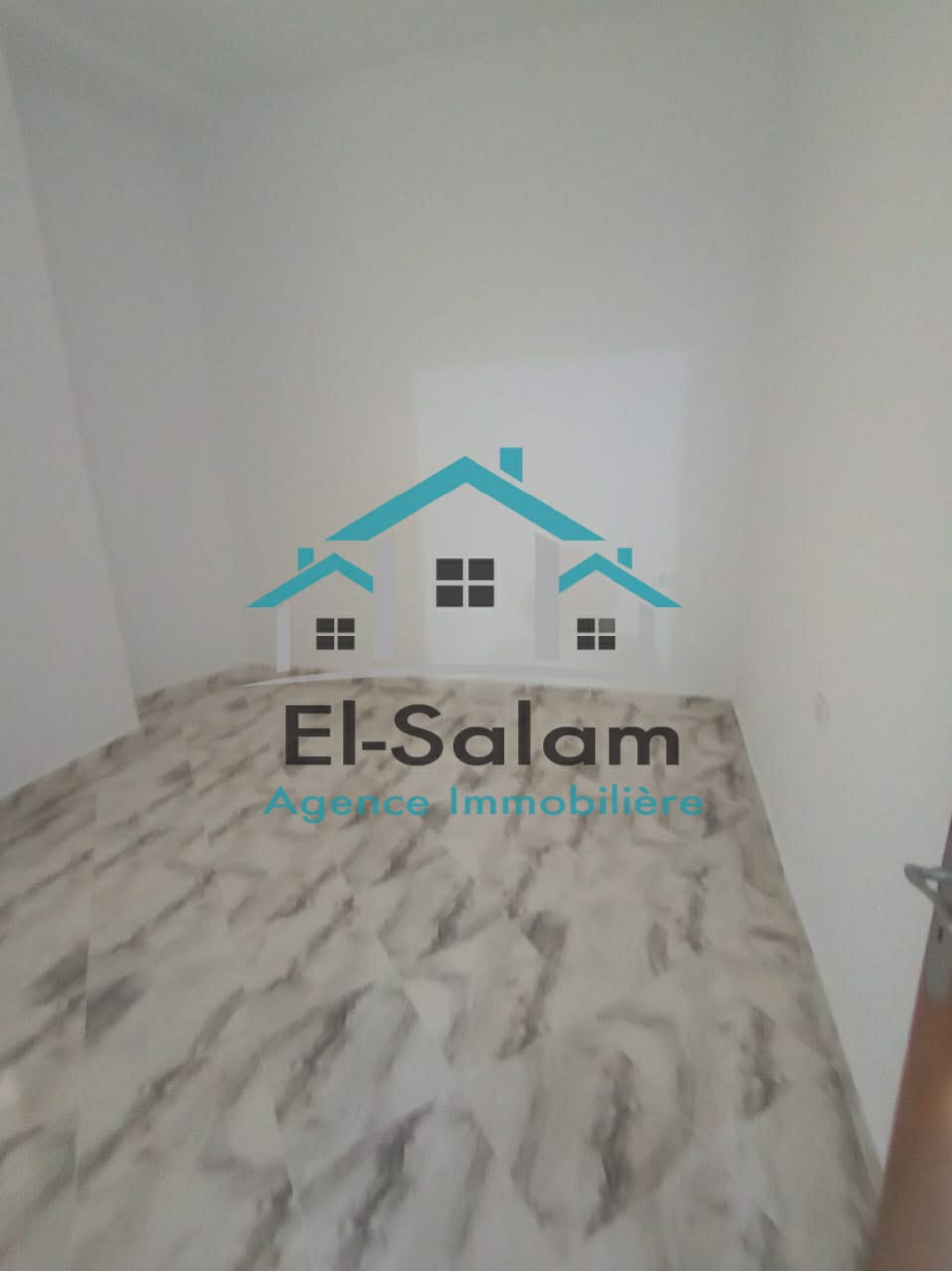 Kelibia&nbsp;Dar Allouche&nbsp;Vente&nbsp;Maisons&nbsp;Studio avec un garage centre ville dar allouch