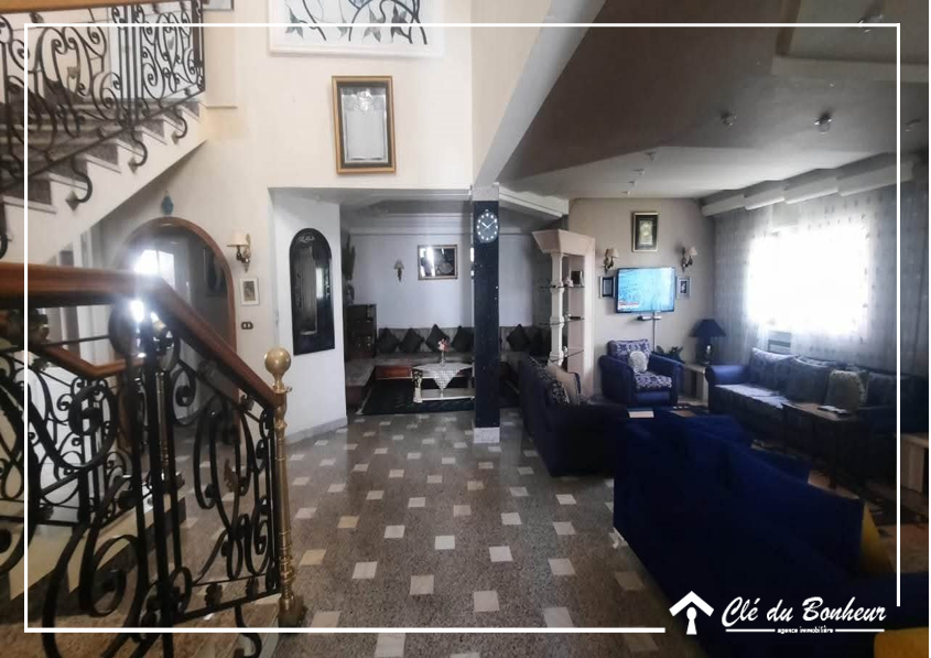 Ariana Ville&nbsp;Ariana&nbsp;Vente&nbsp;Maisons&nbsp;Une superbe villa � menzah 9 b