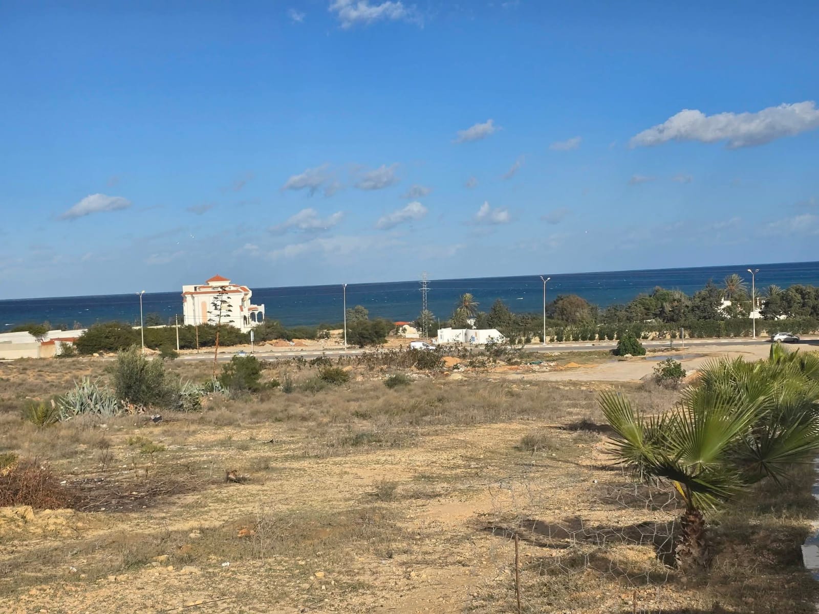 Akouda&nbsp;Chatt Meriem&nbsp;Vente&nbsp;Surfaces&nbsp;Manifique terrain 500 m et 600m � chatt mariem