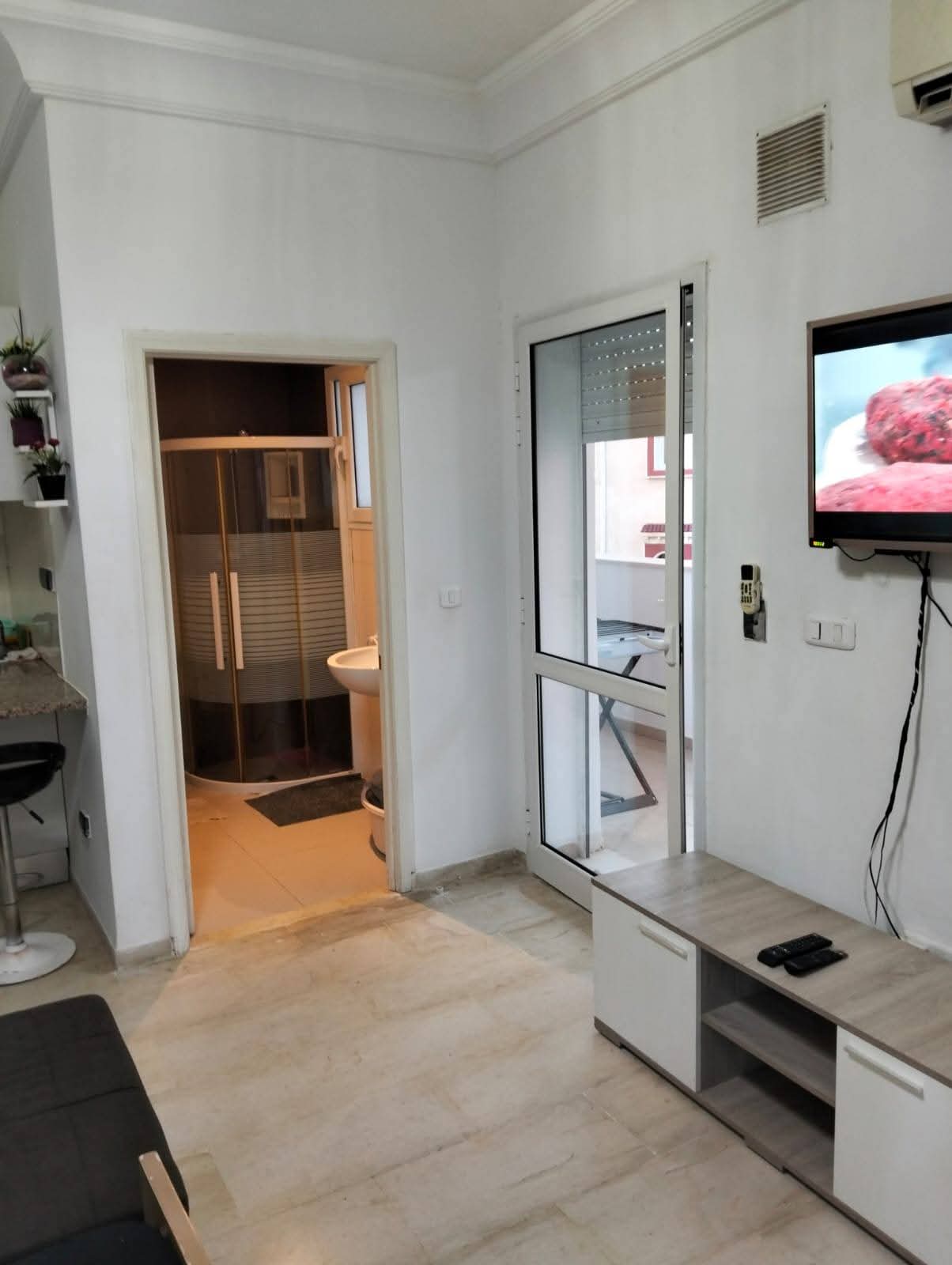 Akouda&nbsp;Chatt Meriem&nbsp;Vente&nbsp;Appart. 1 pi�ce&nbsp;Un joli studio s1 � chatt mariem pr� de la plage