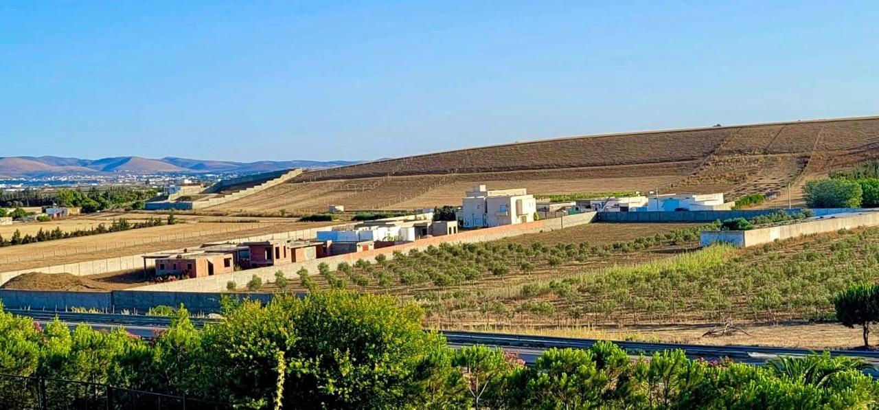 Sidi Thabet&nbsp;Sidi Thabet&nbsp;Vente&nbsp;Surfaces&nbsp;La villa de vos r�ves