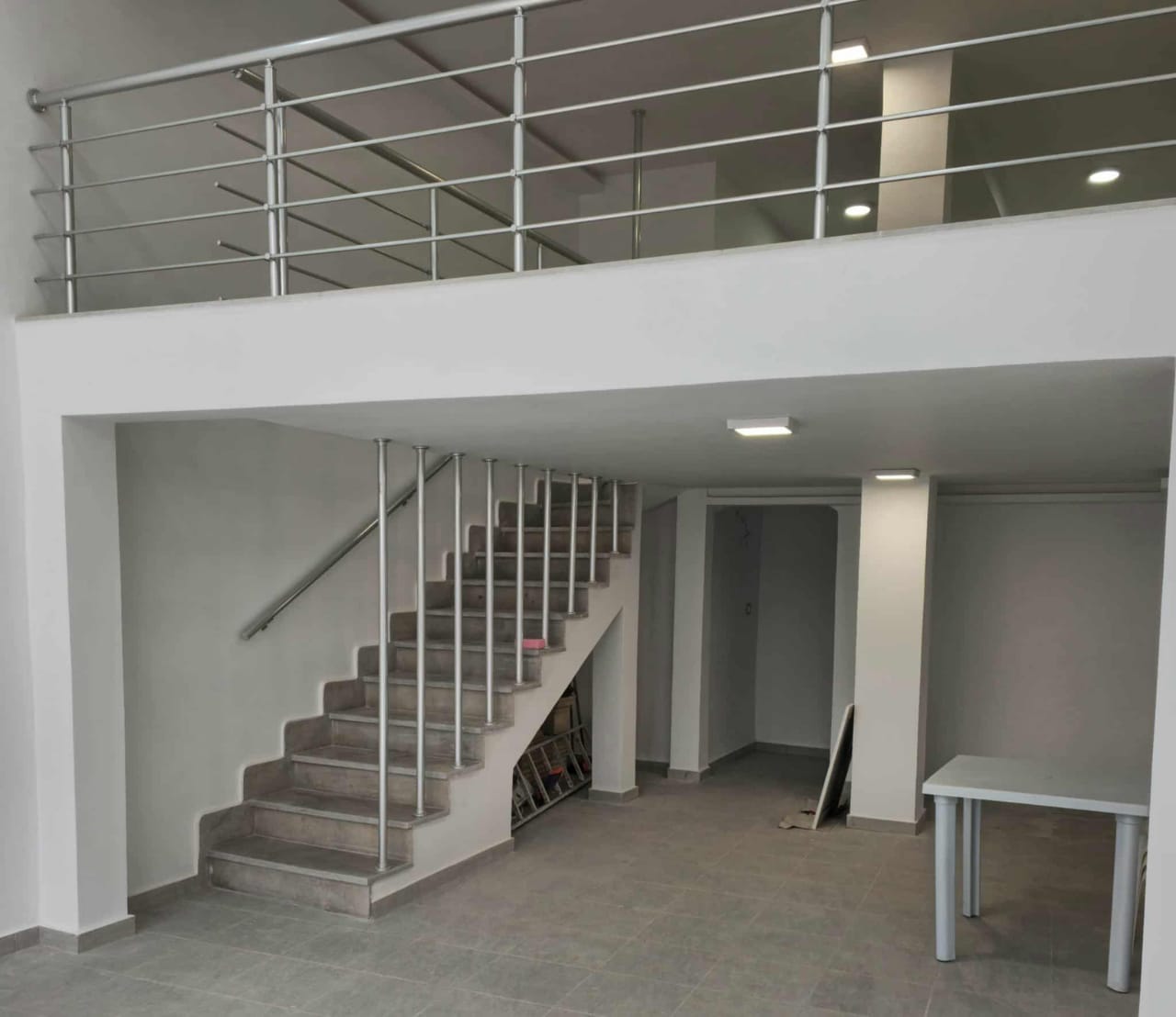 Tabarka&nbsp;Tabarka&nbsp;Vente&nbsp;Surfaces&nbsp;Local tous commerces