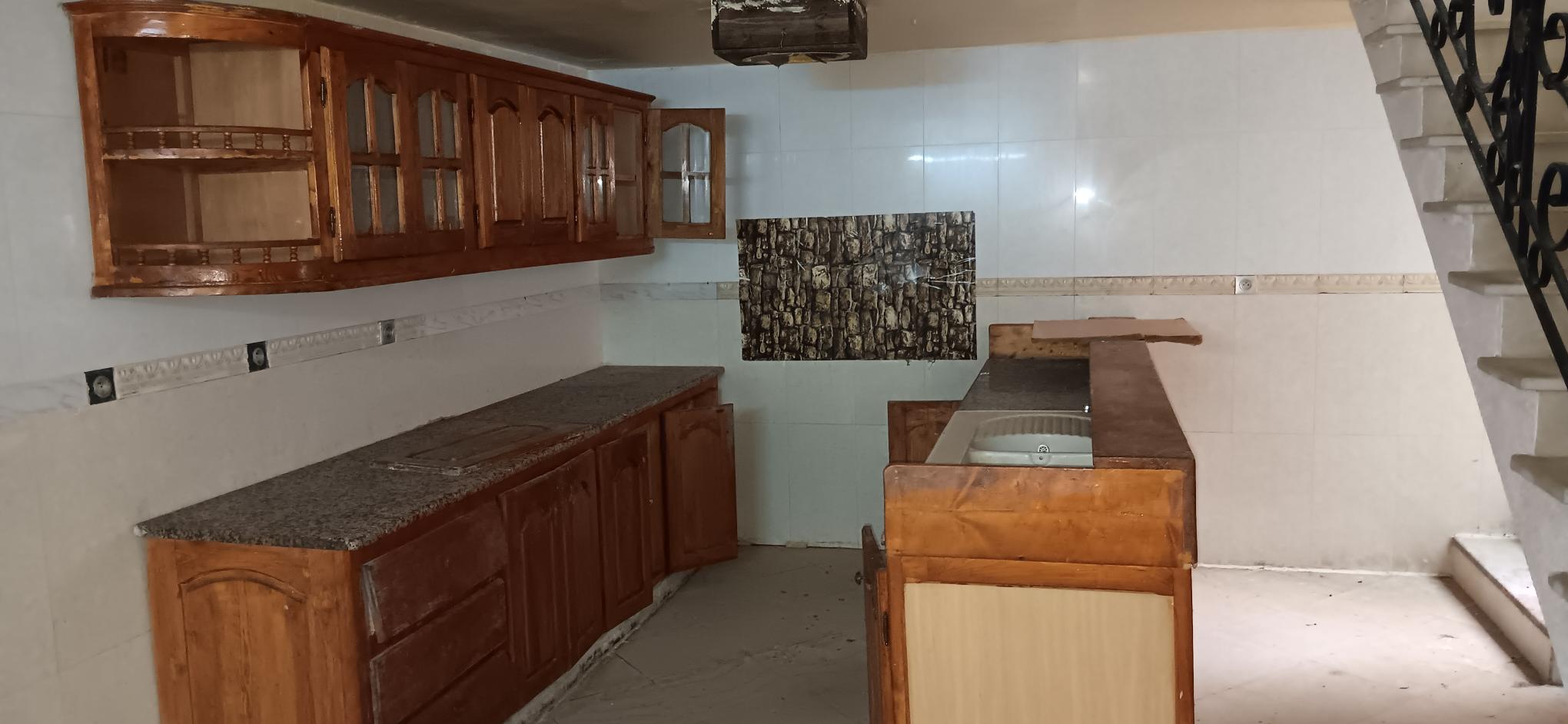 Bizerte Nord&nbsp;Cite El Korniche 2&nbsp;Vente&nbsp;Duplex&nbsp;Appartement dans maison snit bhira titre bleu