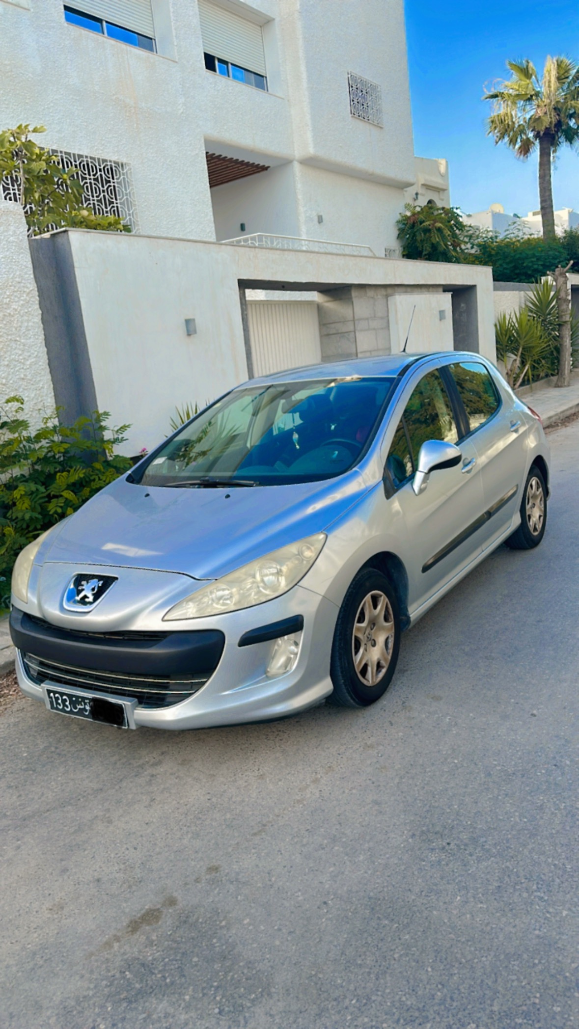 La Soukra&nbsp;Mosque Erraoudha&nbsp;Peugeot&nbsp;308&nbsp;Peugeot 308