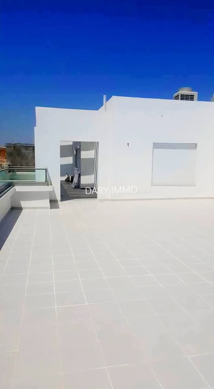 Ariana Ville&nbsp;Cite Ennasr 2&nbsp;Vente&nbsp;Appart. 5 pi�ces+&nbsp;Appartement s4 penthouse luxueux  �  ennasr 2