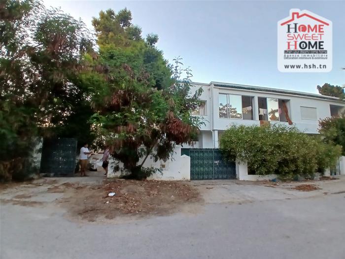 La Marsa&nbsp;Marsa Ennassim&nbsp;Vente&nbsp;Appart. 3 pi�ces&nbsp;Etage de villa s3 elwifak � la marsa