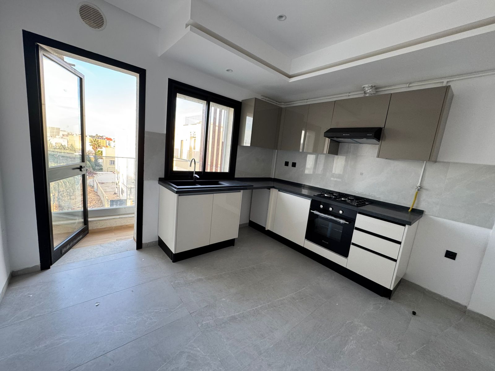 Hammam Sousse&nbsp;El Kantaoui&nbsp;Vente&nbsp;Appart. 3 pi�ces&nbsp;S2  route touristique kantaoui