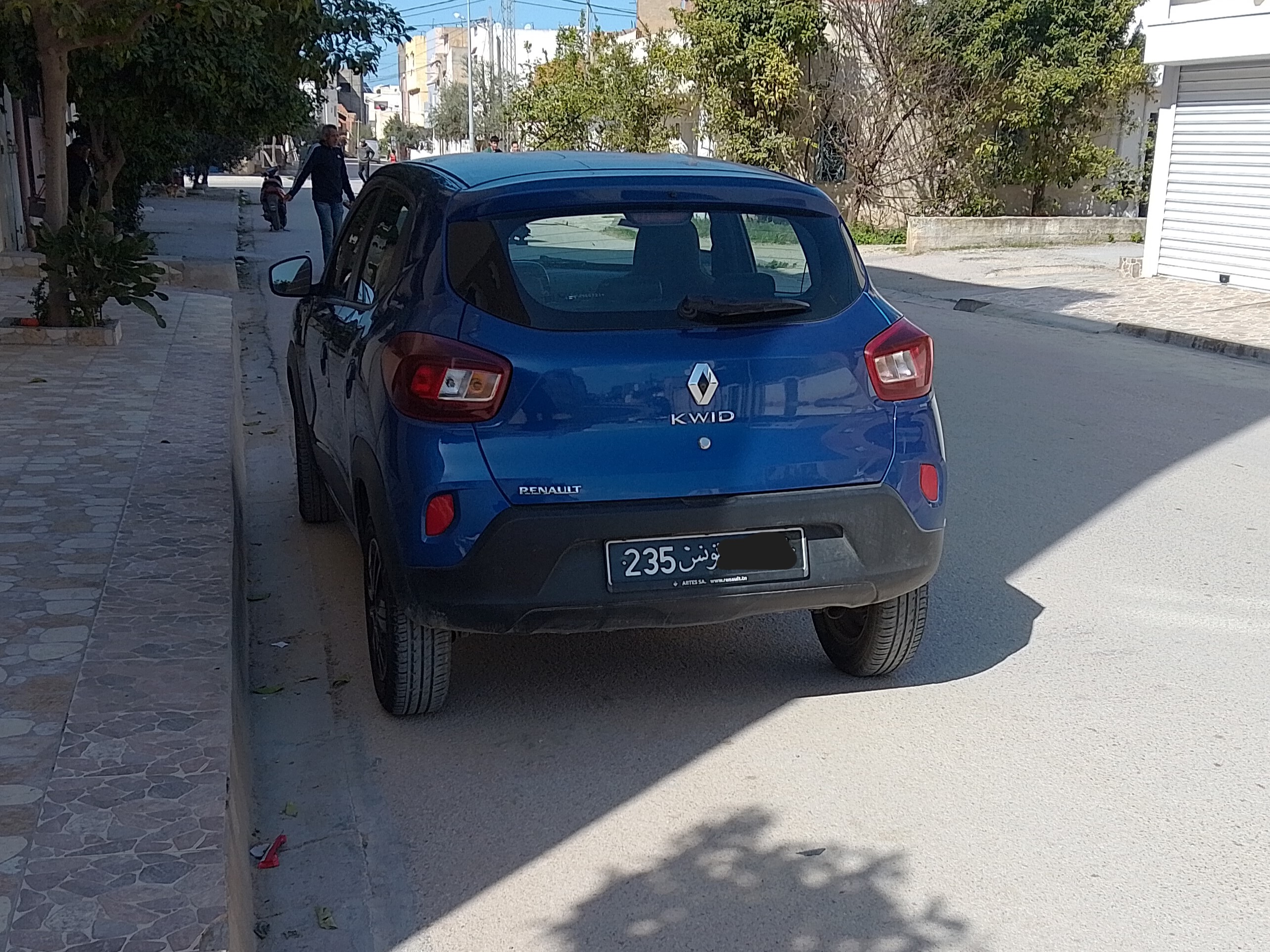 Soliman&nbsp;Soliman&nbsp;Renault&nbsp;Clio&nbsp;Renault kwid 1�re main